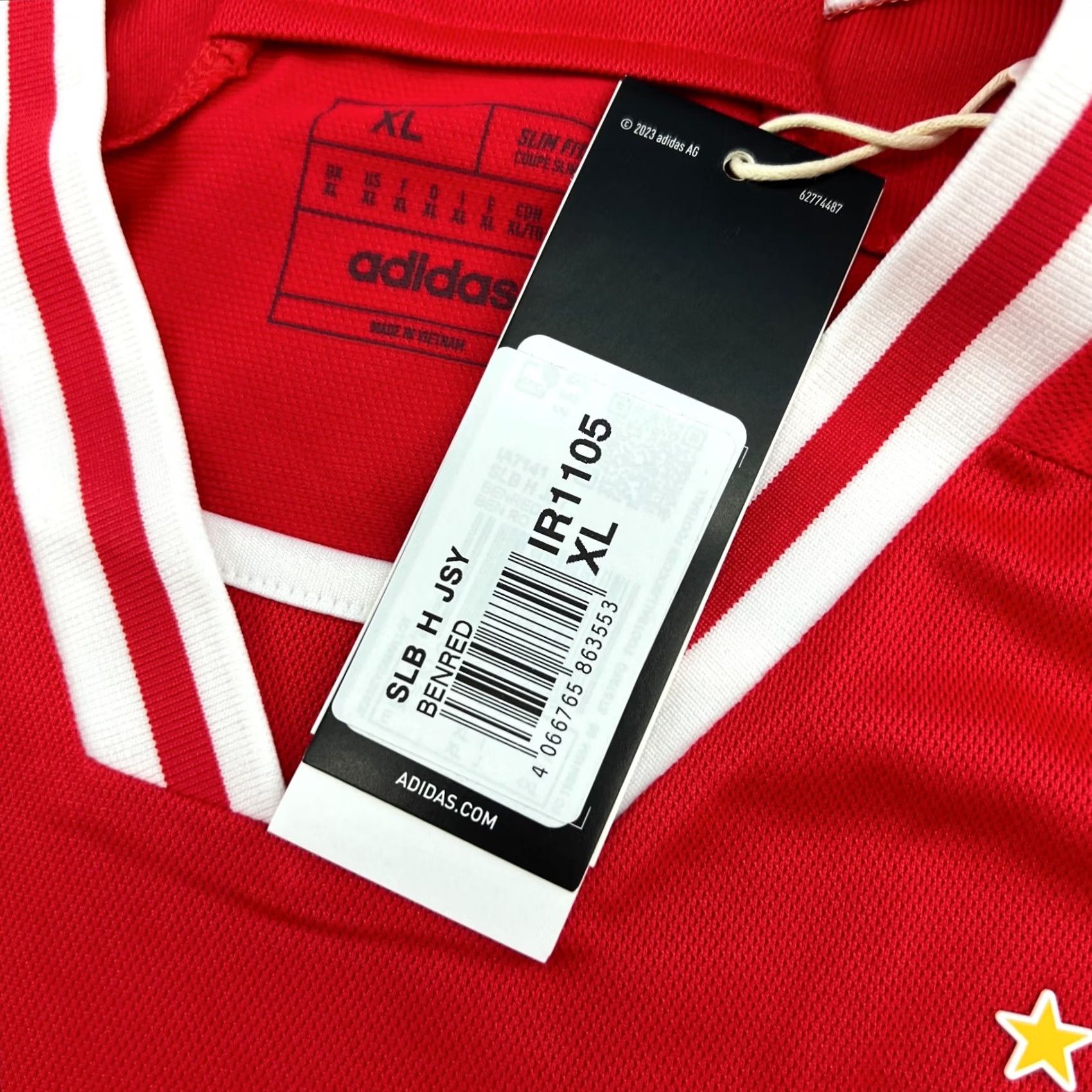 Adidas Benfica Adidas 2023-2024 Home Football Jersey Mens XL Red Shirt Size US XL / EU 56 / 4 - 5 Thumbnail