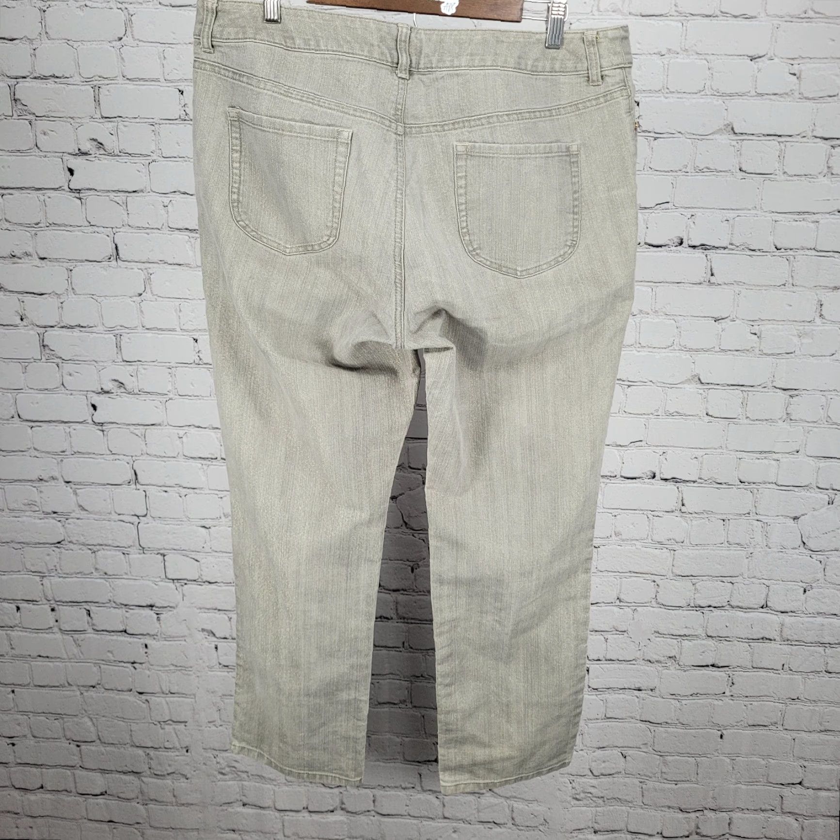 Vintage Chico's Jeans Slim Leg Mid Rise 3 US 16 Platinum Shimmer Ultimate Fit (36x29) Size 26" / US 2 / IT 38 - 2 Thumbnail