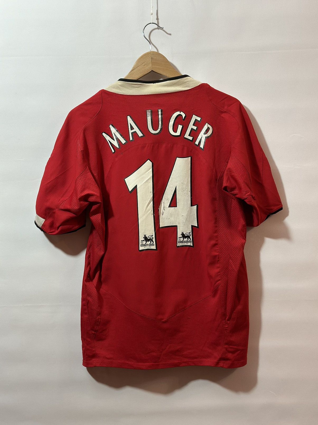 Nike Manchester United vintage jersey Nike Size US M / EU 48-50 / 2 - 19 Thumbnail