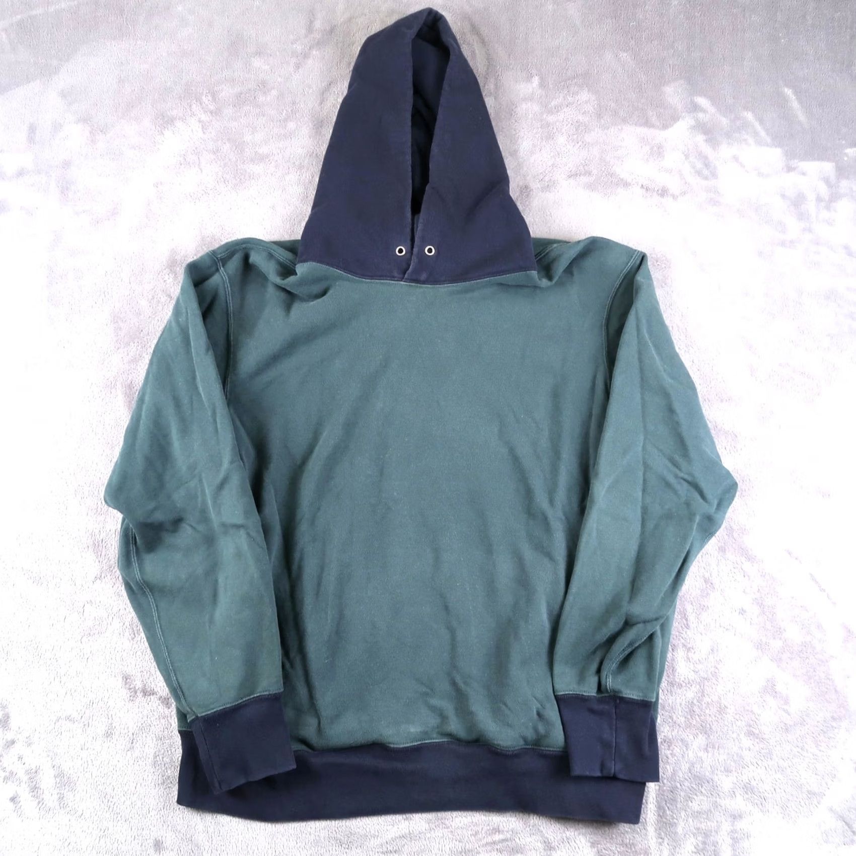 Uniqlo VINTAGE Uniqlo Hoodie Mens XL Blue Green Two Tone Sweatshirt French Terry Cotton Size US XL / EU 56 / 4 - 2 Thumbnail