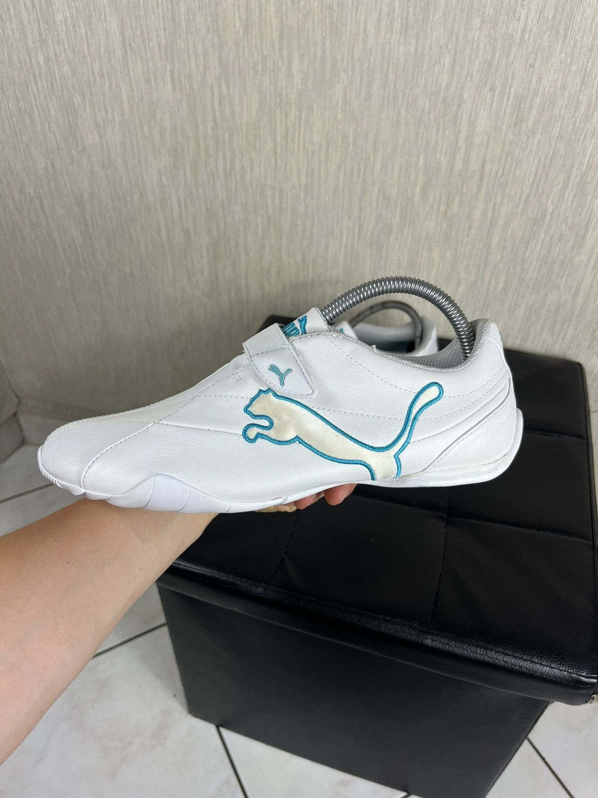 Puma × Vintage Vintage Puma y2k leather velcro shoes low sneakers speed cat Size US 8.5 / EU 41-42 - 11 Thumbnail