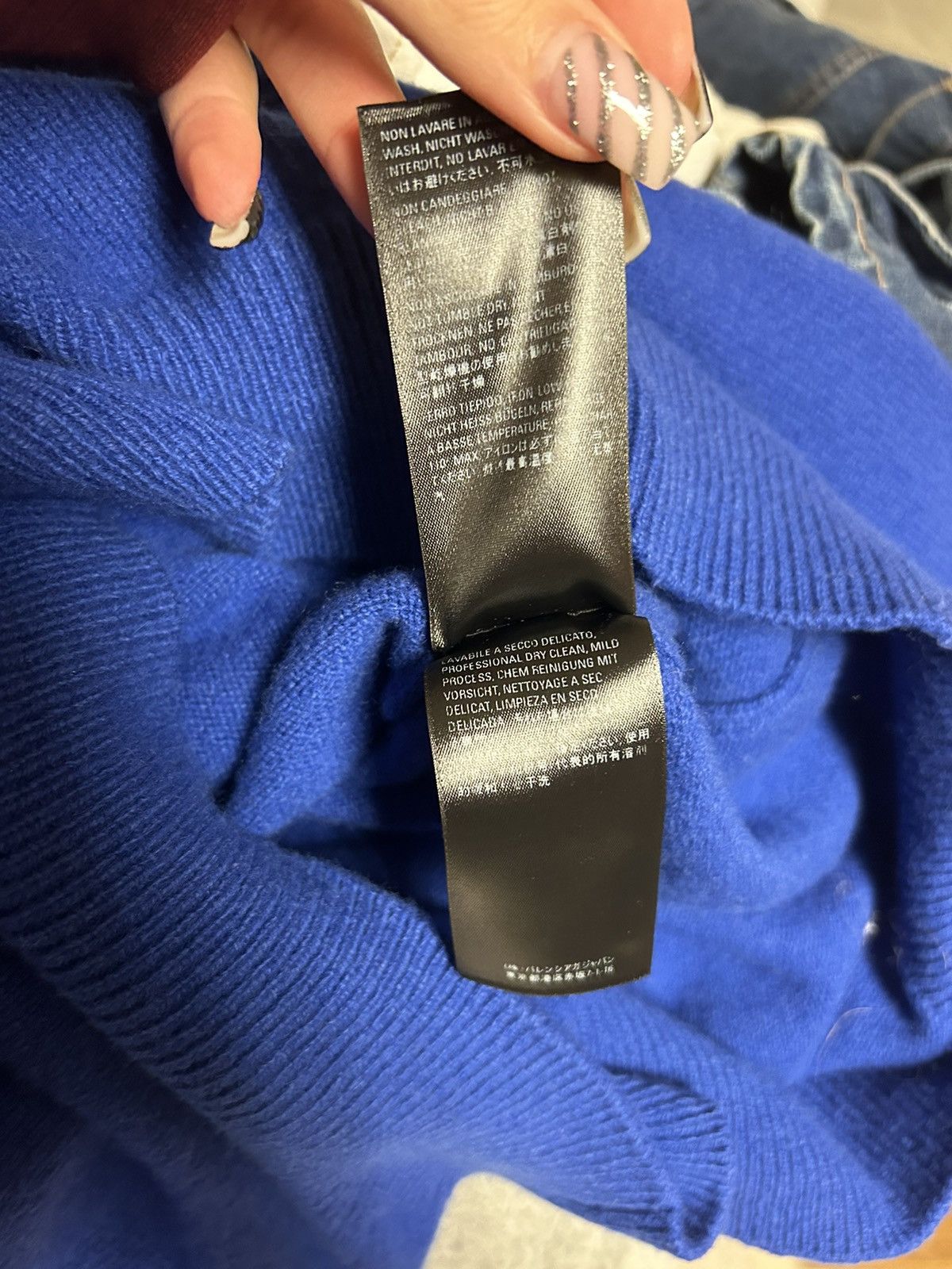 Balenciaga Balenciaga crewneck Size US M / EU 48-50 / 2 - 6 Thumbnail