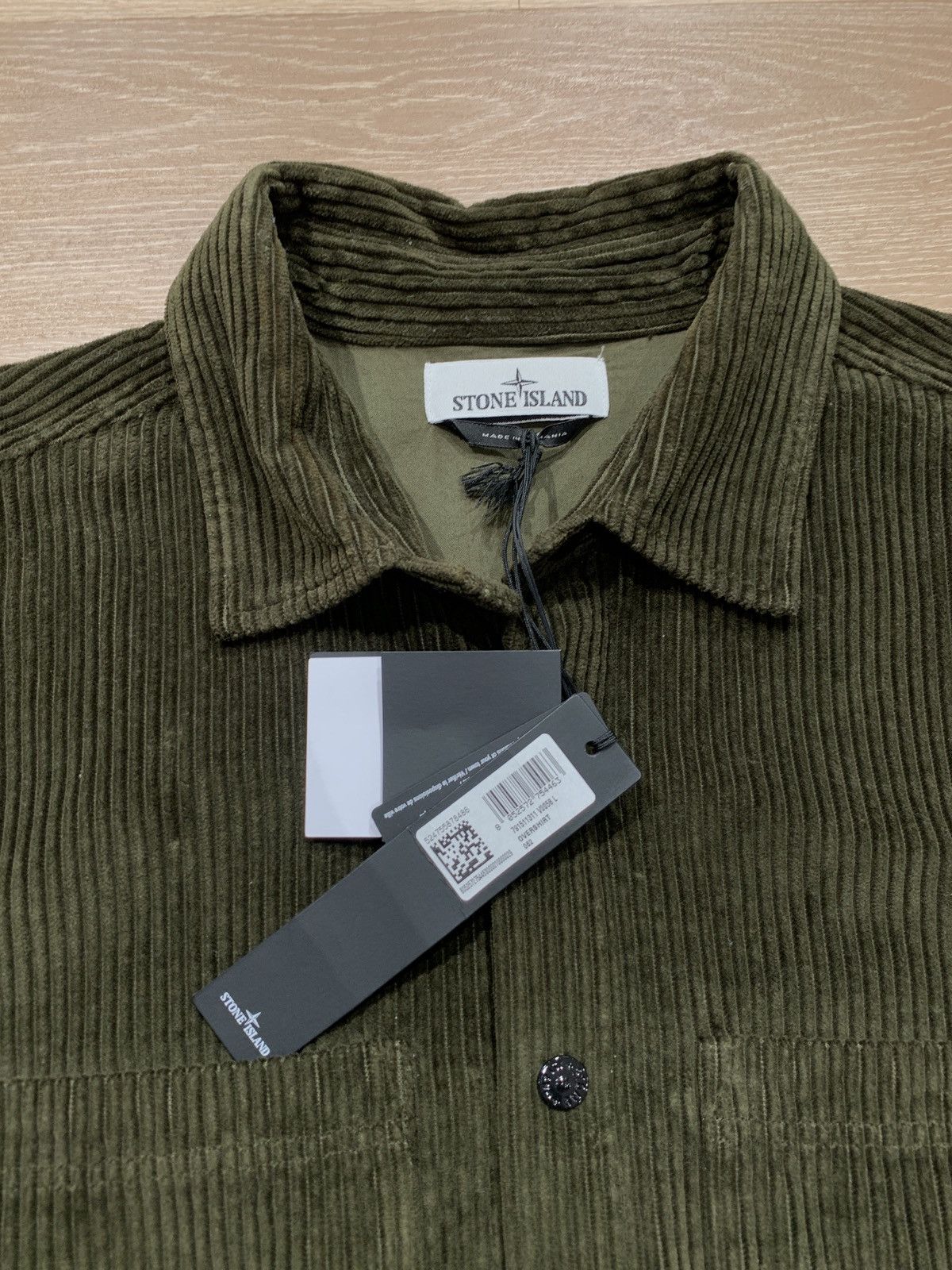 Stone Island Stone island corduroy overshirt brand new Size US M / EU 48-50 / 2 - 3 Thumbnail