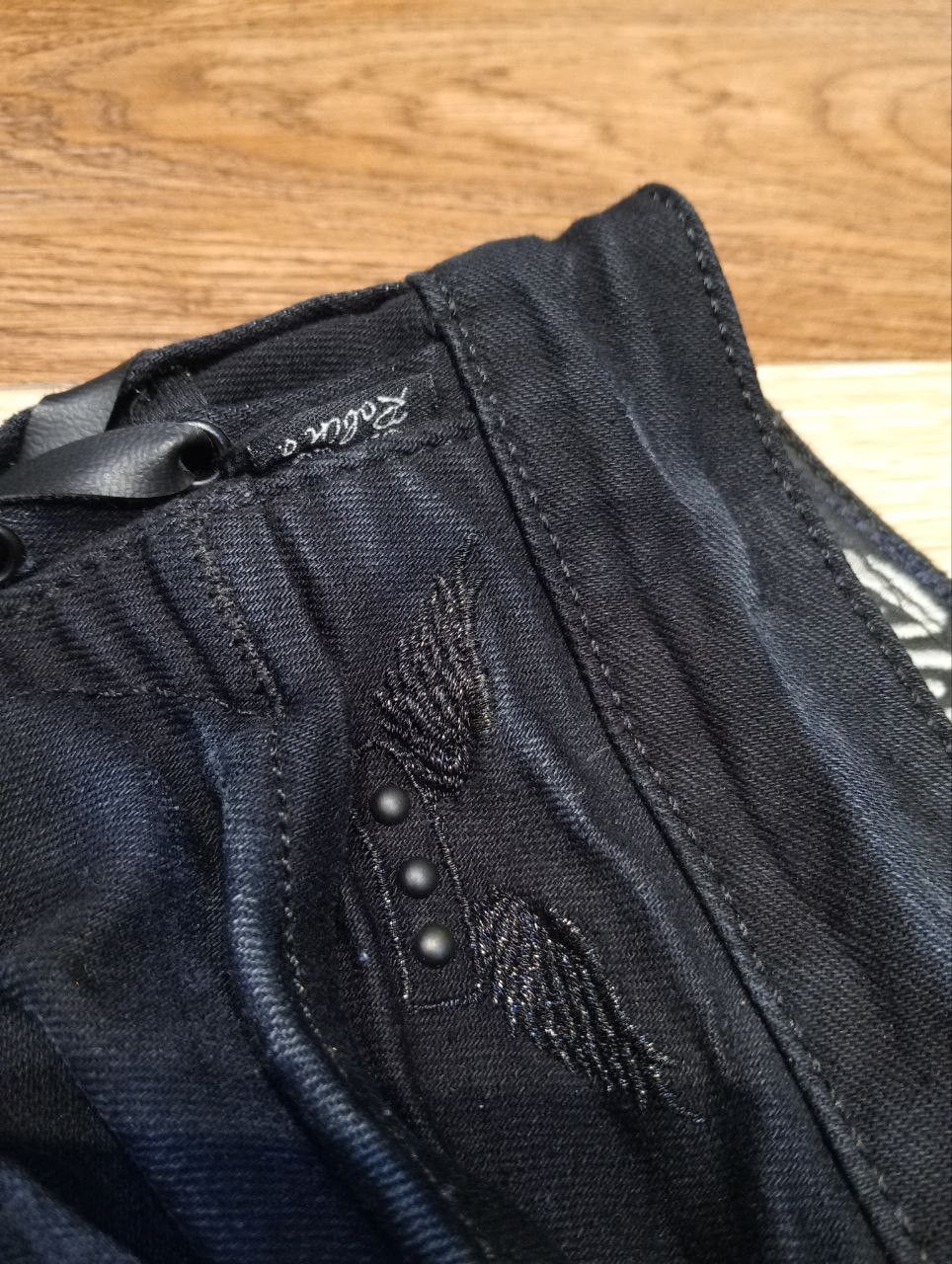 Robins Jeans ROBIN'S JEAN BLACK RIPPED FINISH LACE UP STRETCH SKINNY PANT Size 28" / US 6 / IT 42 - 7 Thumbnail