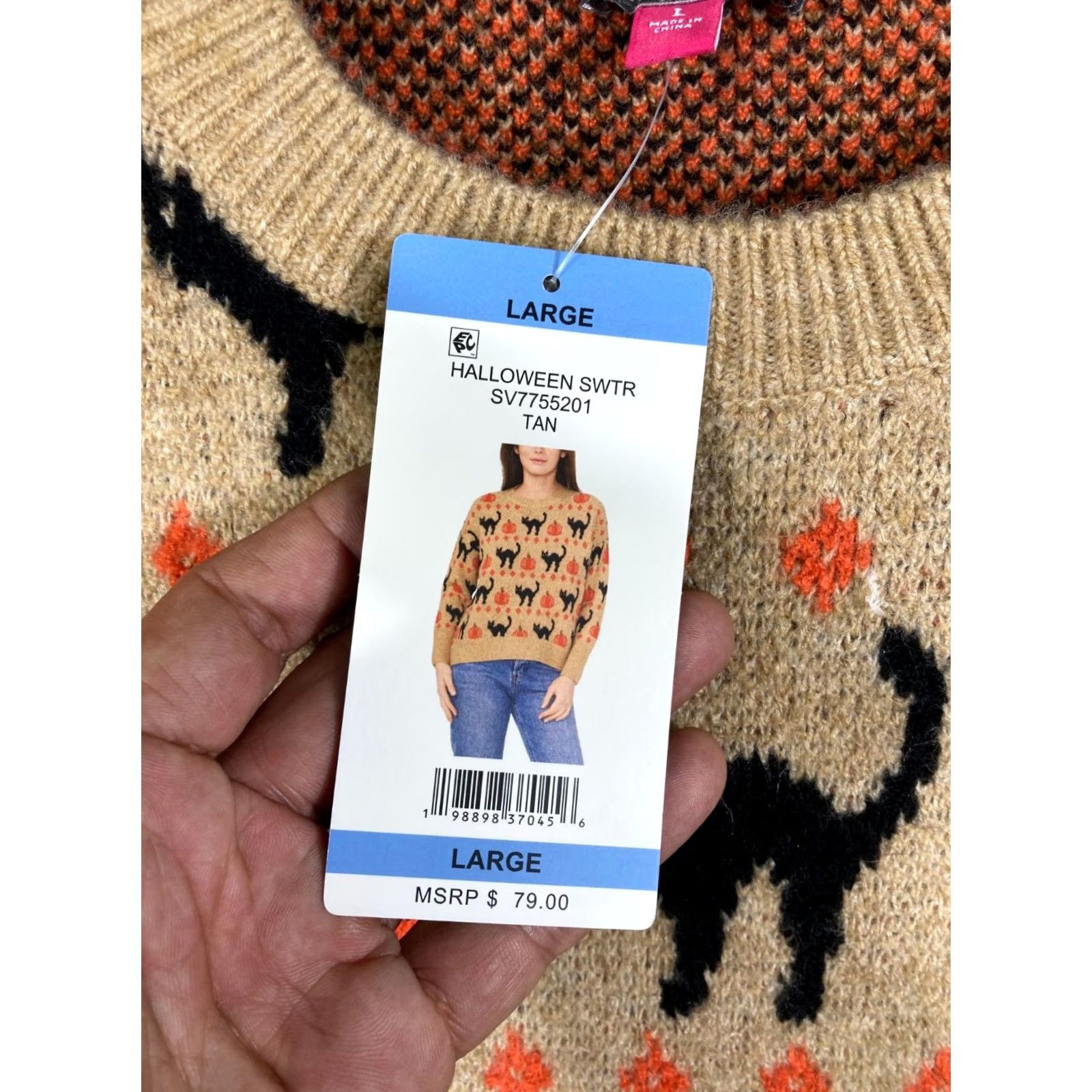 Vince Camuto Vince Camuto Pullover Halloween Sweater Womens Large Tan Knit Crew Neck NWT Size L / US 10 / IT 46 - 6 Thumbnail