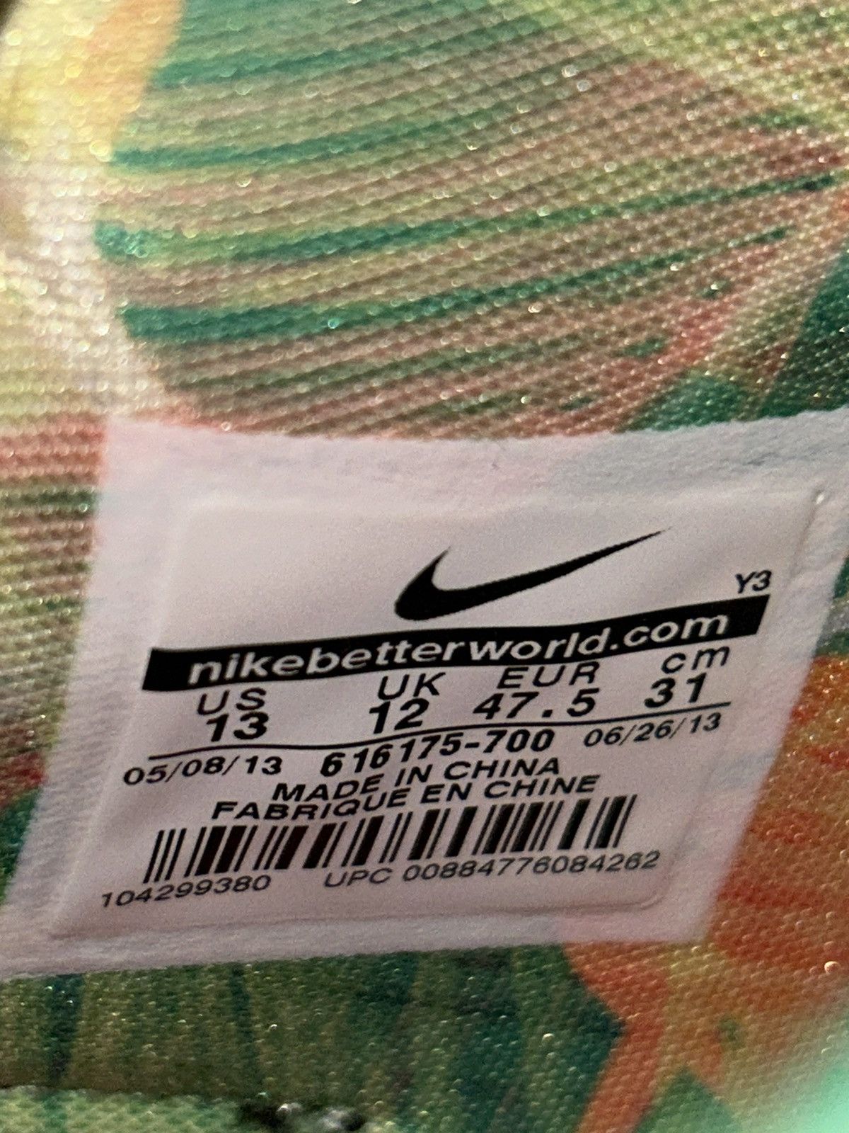 Nike Nike LeBron 11 King's Pride 616175-700 size 13 with box Size US 13 / EU 46 - 10 Thumbnail