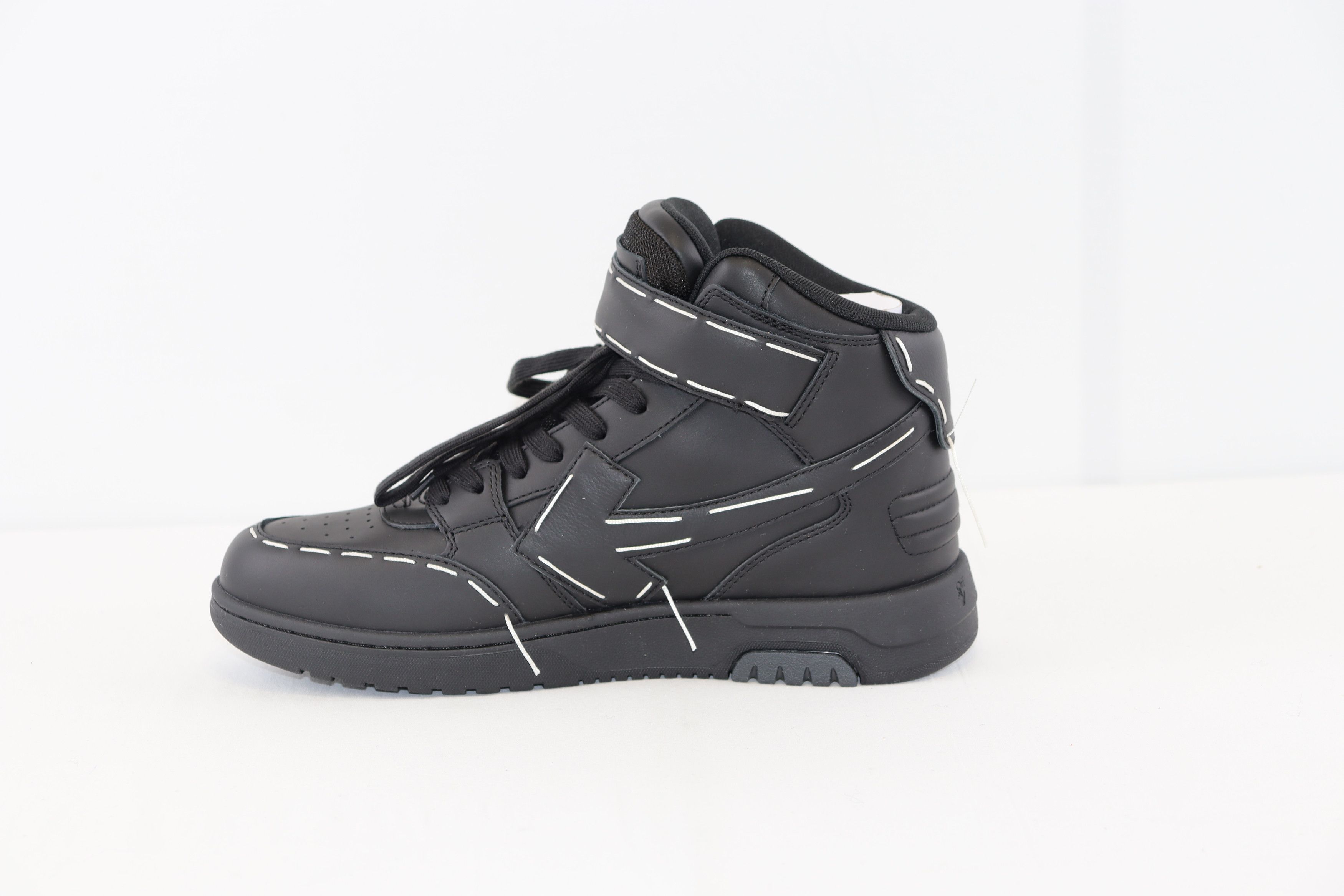 Off-White o1rshd1 OOO Mid Sartorial Stitching Sneakers in Black Size US 10 / EU 43 - 2 Thumbnail
