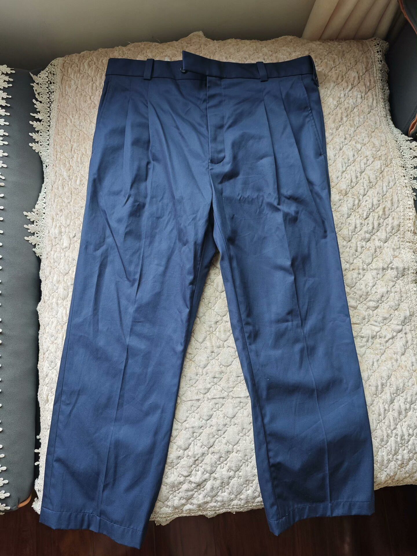 Louis Vuitton LV Workwear Casual Pants Size US 28 / EU 44 - 1 Thumbnail