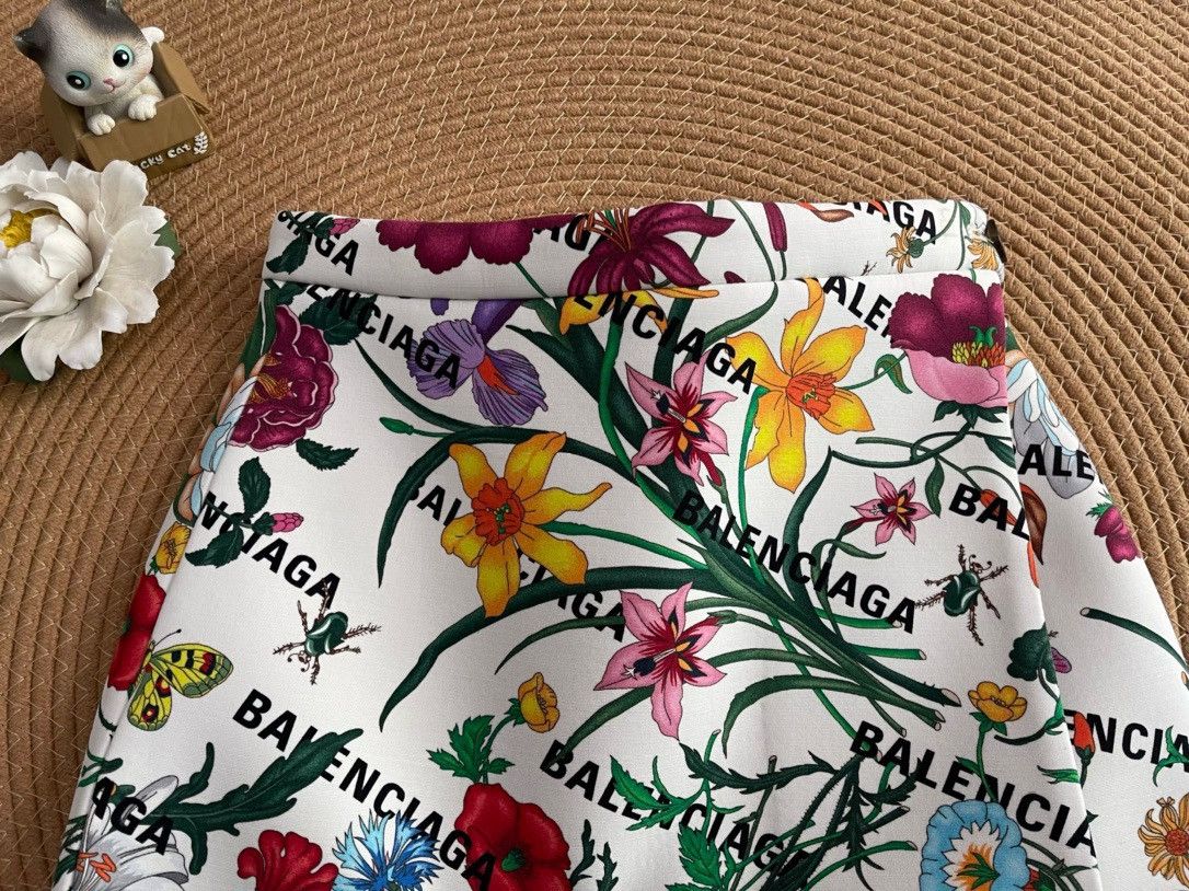 Balenciaga × Gucci Gucci X Balenciaga Skirt NWT Size 26" / US 2 / IT 38 - 2 Thumbnail