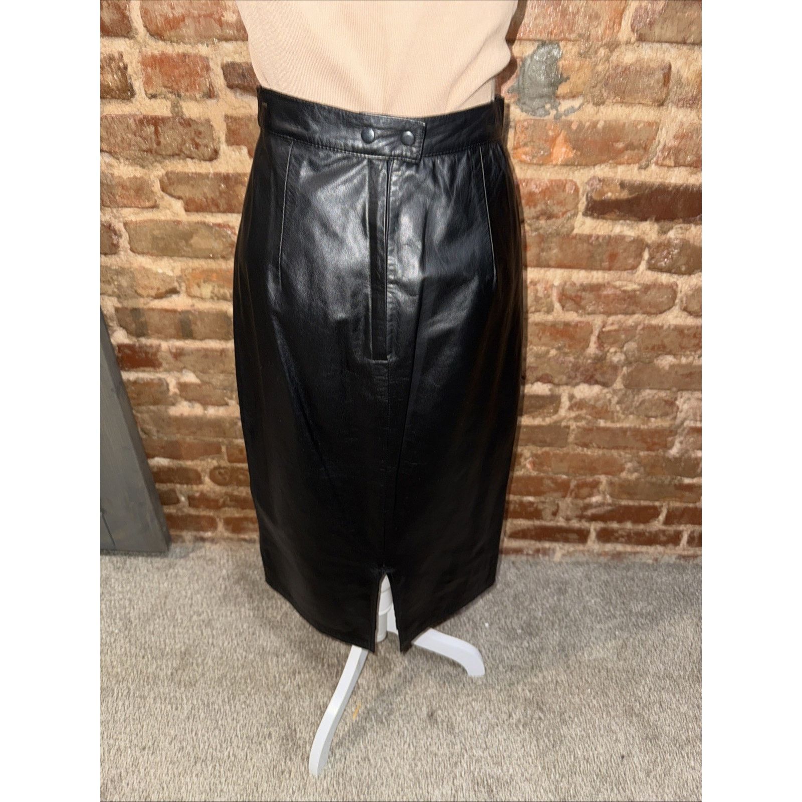 Other CEDARS VINTAGE Black Leather Midi Skirt Lined Sz 8 Mob Wife Size 30" / US 8 / IT 44 - 4 Thumbnail