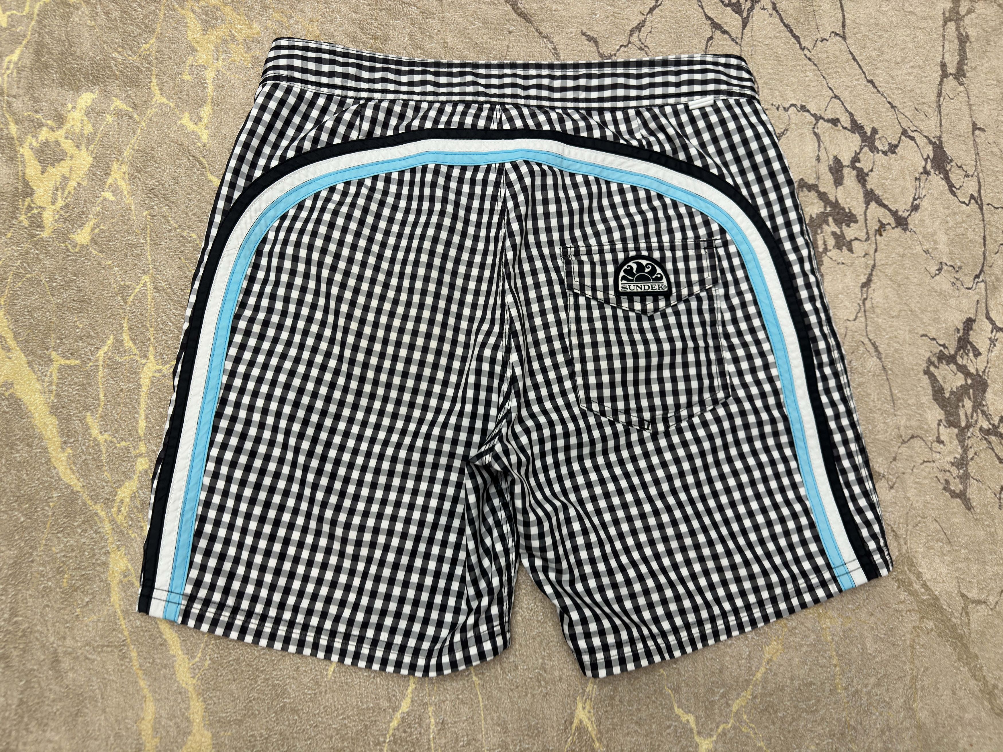Sundek Sundek 29 Check Board Shorts Trunks Bath Suit Size 29 S Size US 29 - 1 Thumbnail