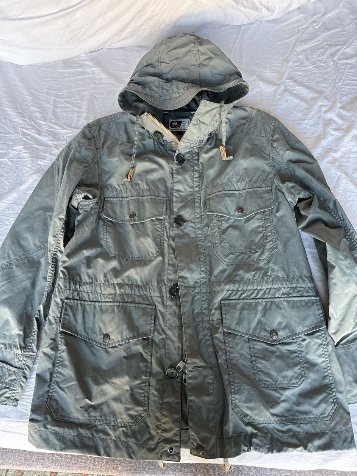 Engineered Garments Engineered Garments raincoat- vintage, barely used - L Size US L / EU 52-54 / 3 - 1 Thumbnail