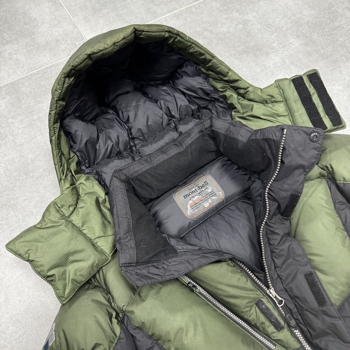 Montbell Montbell Multi Pocket Puffer Down Jacket Men Dark Green Size US L / EU 52-54 / 3 - 13 Thumbnail