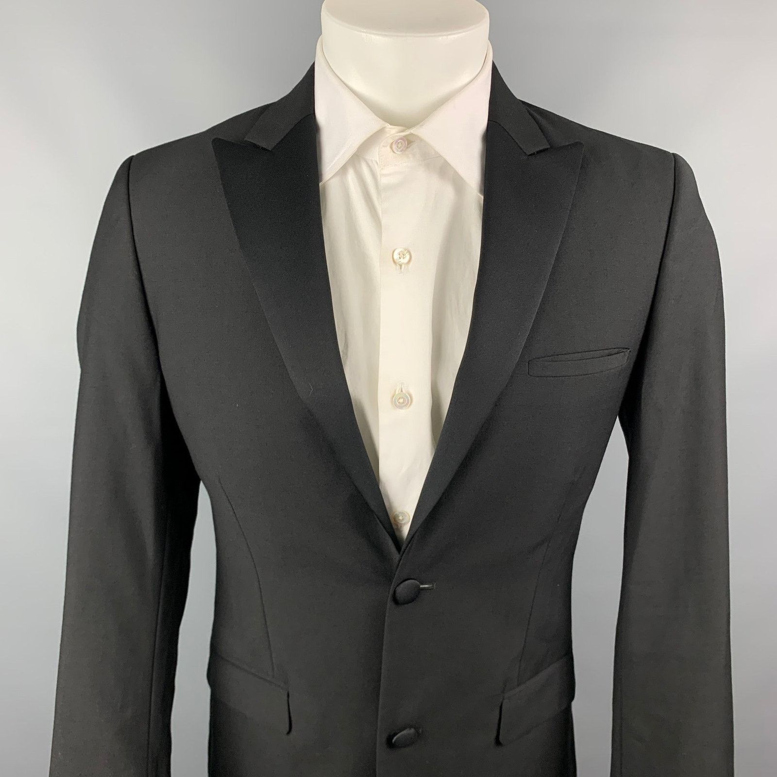 Calvin Klein Size 36 Black Wool Peak Lapel Tuxedo Sport Coat Size 36R - 2 Thumbnail