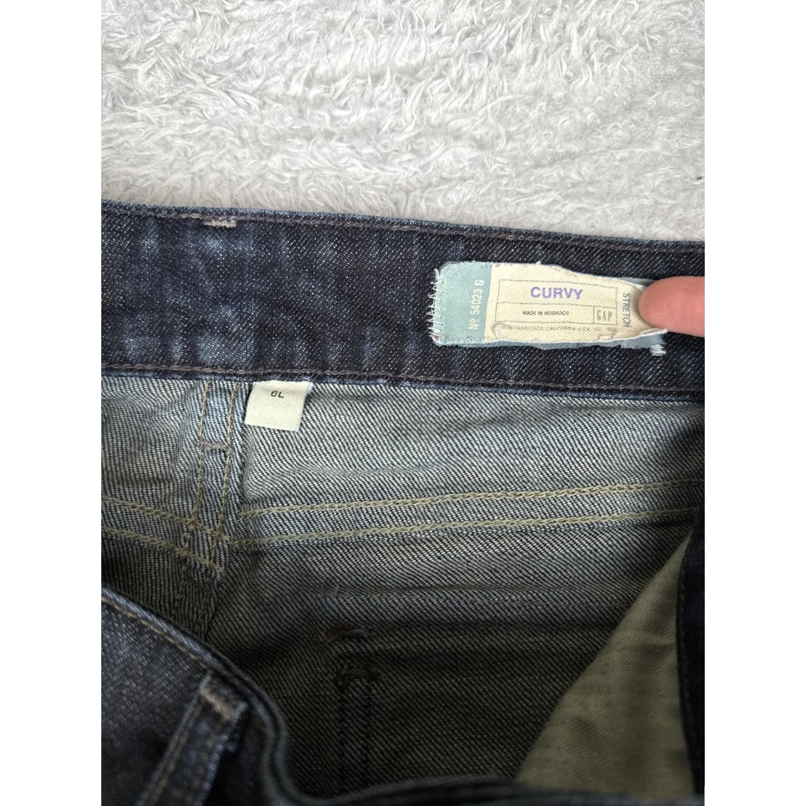 Gap Gap Jeans Womens 6 Tall Bootcut Denim Dark Blue Mid Rise 28x33 Stretch Pockets 5-Pocket City 1969 Mens? Girls? Size 28" / US 6 / IT 42 - 6 Thumbnail