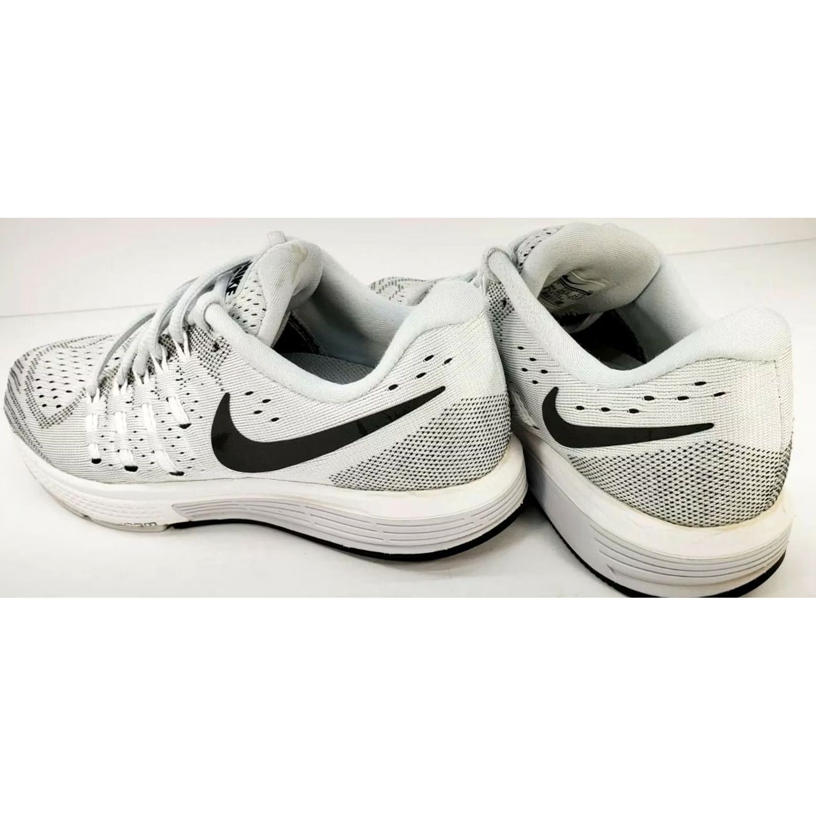 Nike User: Original Title: Nike Air Zoom Vomero 11 Grey/Black/White Sneakers #818100 002 Womens 7.5 Size US 7 / IT 37 - 7 Thumbnail