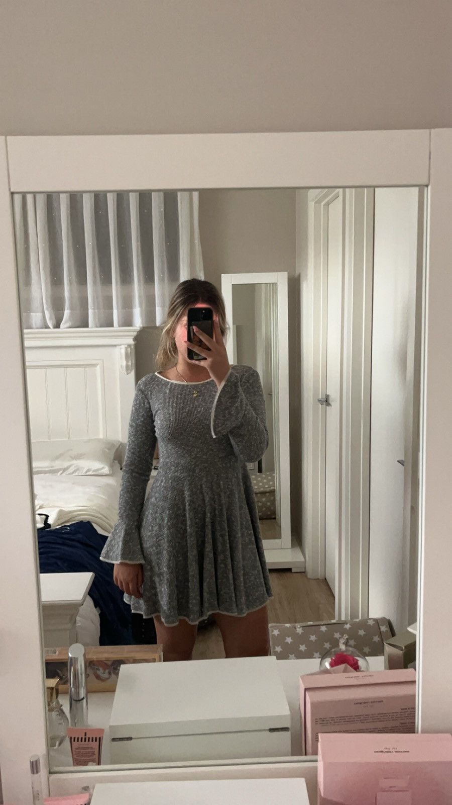 Other Grey long sleeve knitted mini dress w/ flared sleeves Size S / US 4 / IT 40 - 1 Thumbnail