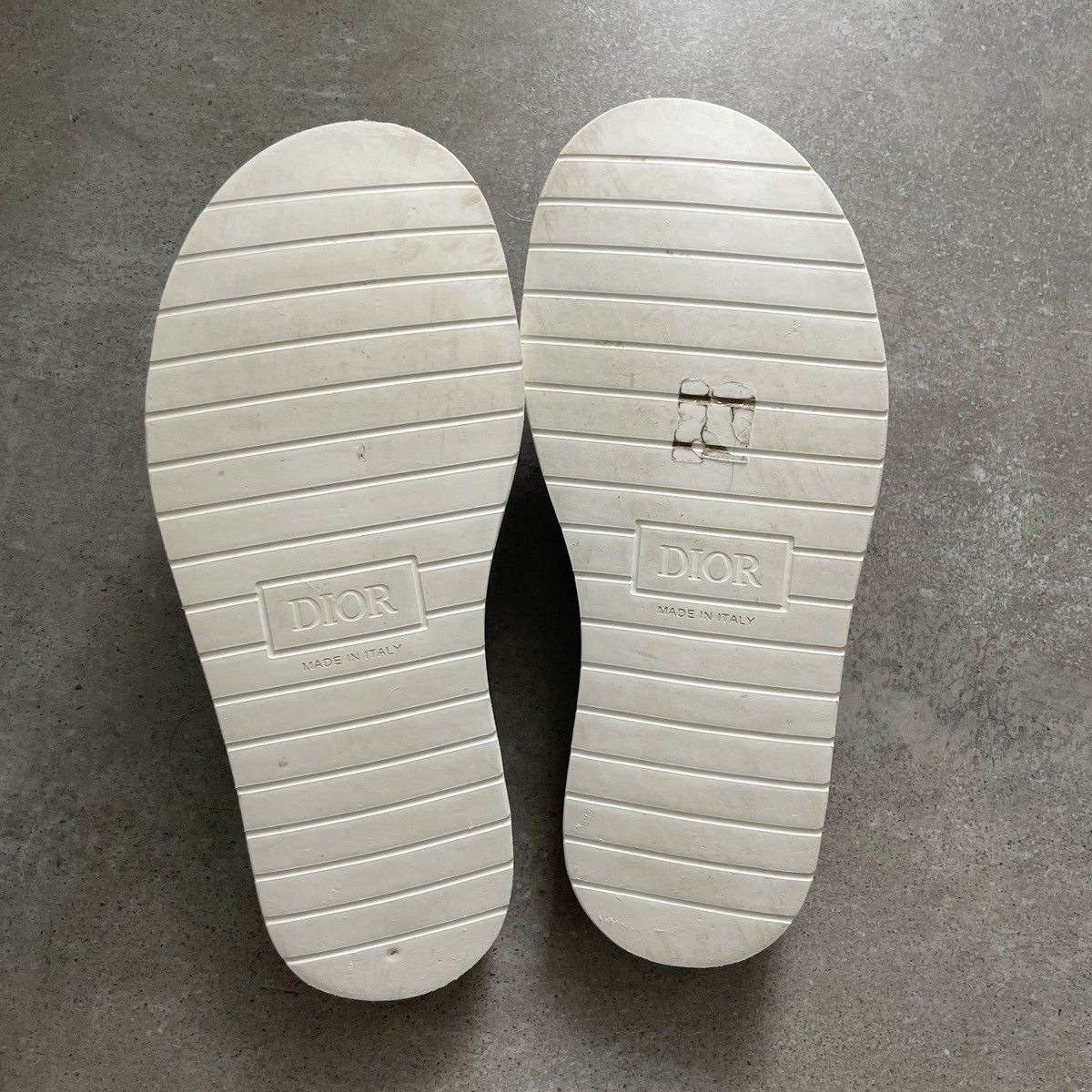 Club Sorayama × Dior Dior x Sorayama Club Slides Size US 8 / EU 41 - 9 Thumbnail