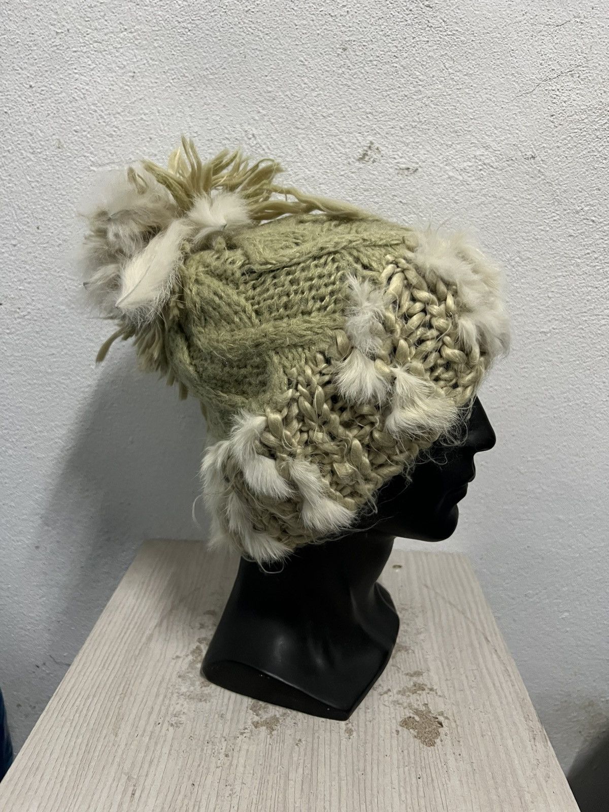 Japanese Brand Japanese Brand iori Fur Beanie Hat Size ONE SIZE - 4 Thumbnail
