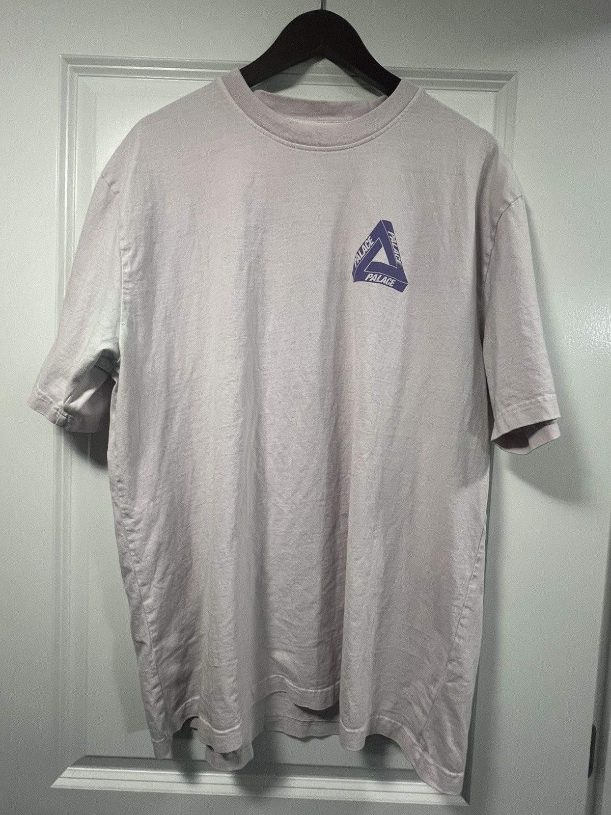 Palace Palace Reacto Tri-Ferg T-Shirt Pink XXL Size US XXL / EU 58 / 5 - 1 Thumbnail