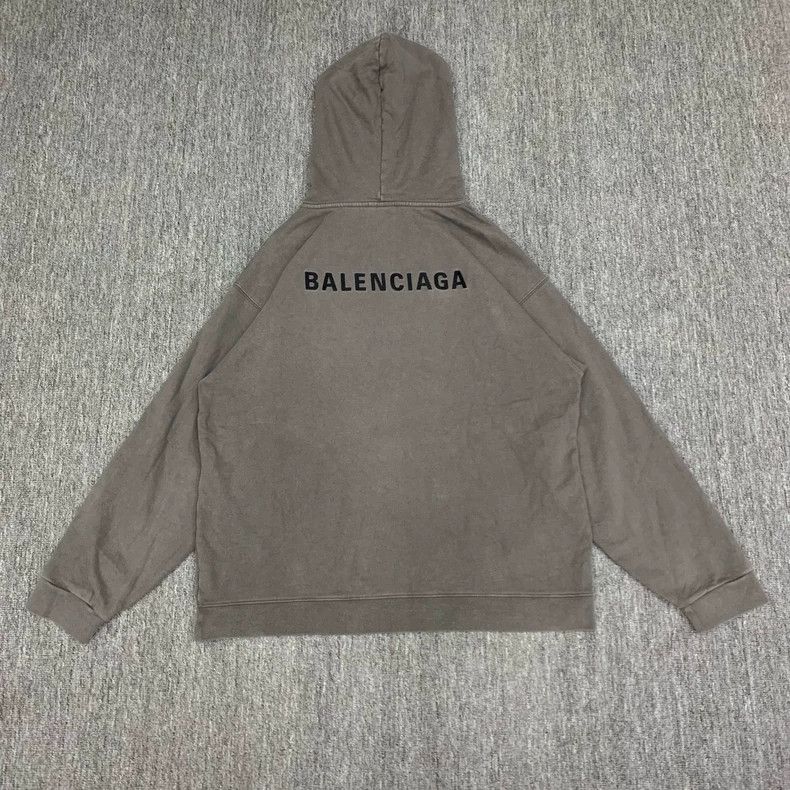 Balenciaga Balenciaga Gray front and back embroidered hoodie sweatshi Size US S / EU 44-46 / 1 - 2 Thumbnail