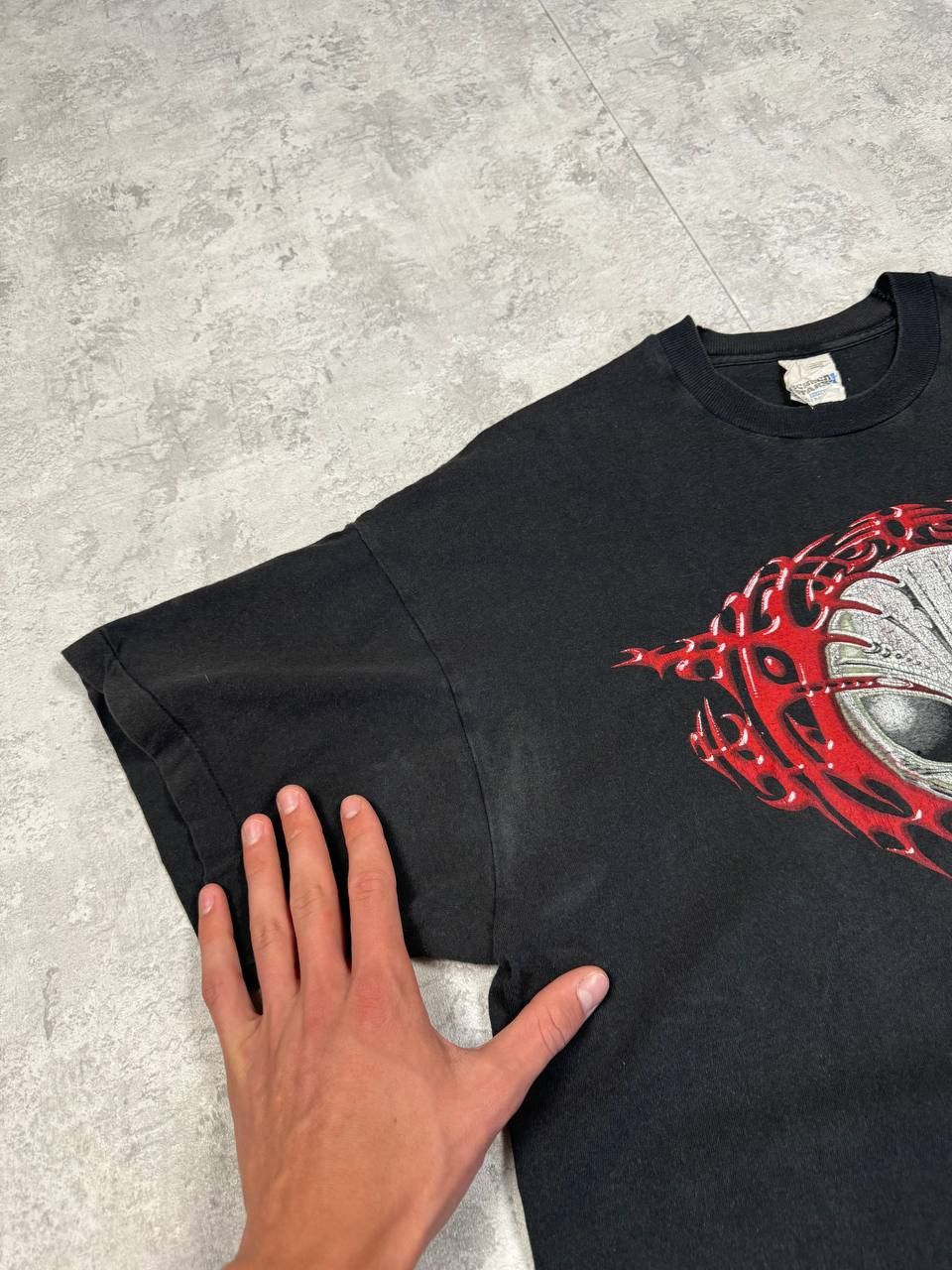 Vintage RARE Vintage 90’S Alienz T-Shirt Big Logo Size XL Size US XL / EU 56 / 4 - 14 Thumbnail