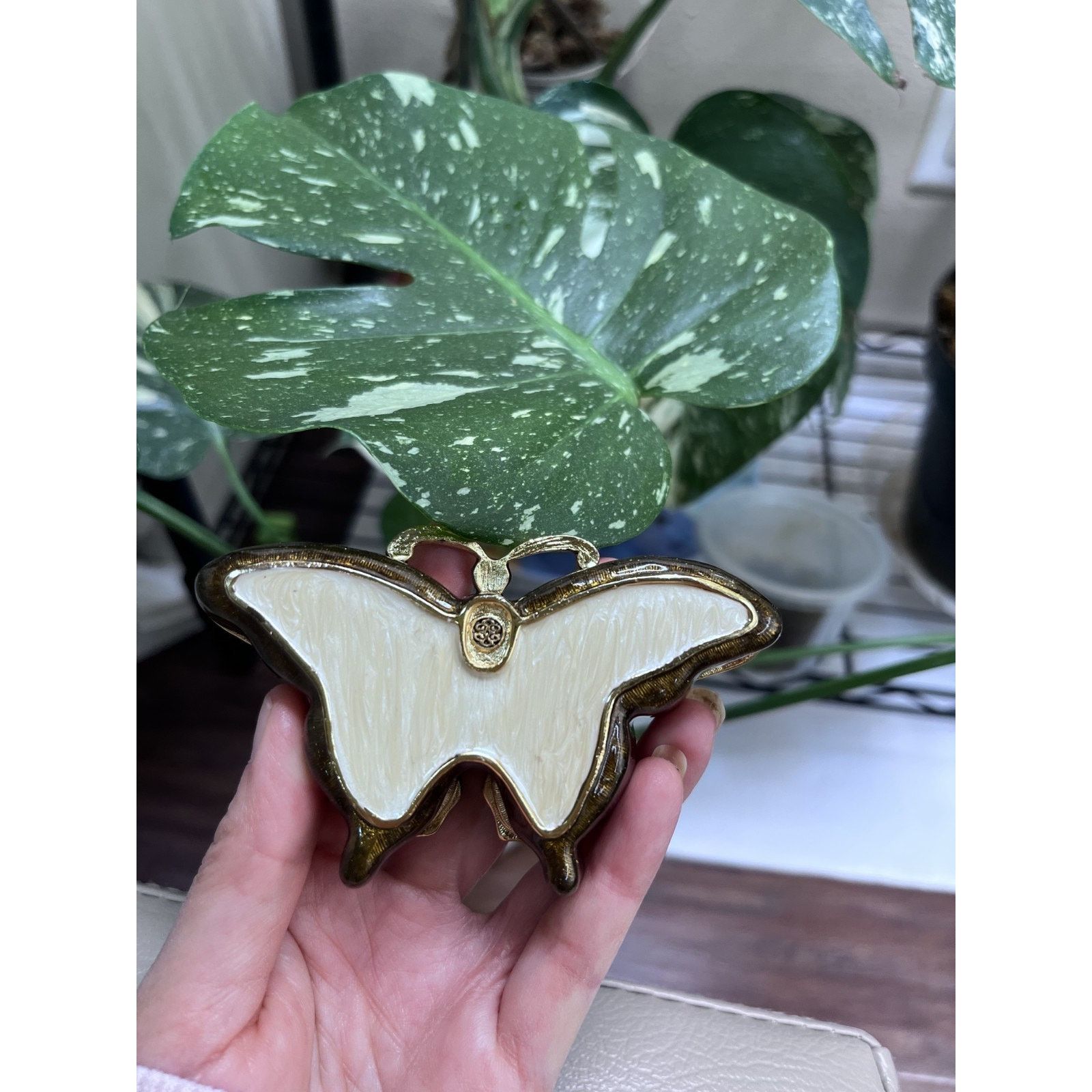 Other Vintage Enameled Yellow & Green Butterfly Trinket Box Size ONE SIZE - 5 Thumbnail
