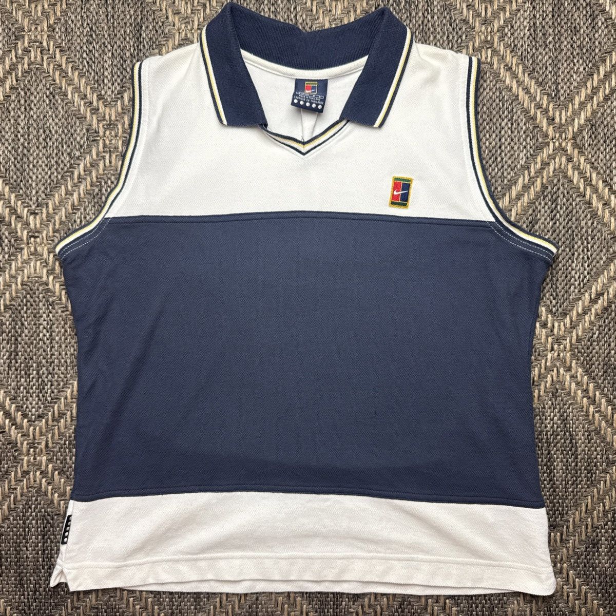 Nike Vtg 90s Nike Challenge Court Navy Women Short Sleeve Tank L Size L / US 10 / IT 46 - 1 Thumbnail