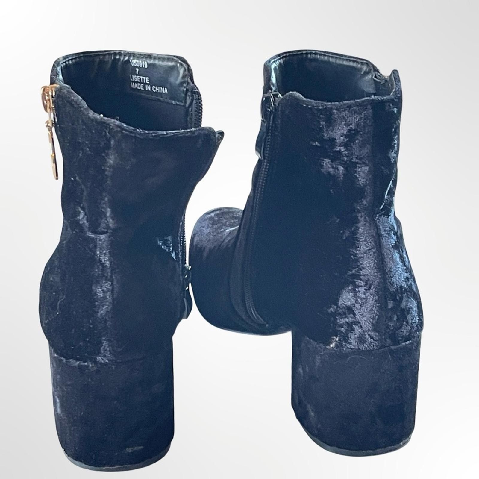 Other Charlotte Russe Black Velvet Ankle Booties w. Gold Ring Zip Size US 7 / IT 37 - 3 Thumbnail