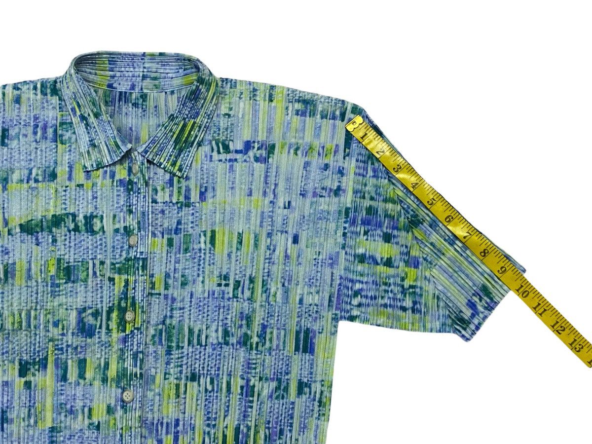 Issey Miyake × Pleats Please Issey Miyake Pleats Please Pleated Multicolor Top Short Sleeve Button Ups Size L / US 10 / IT 46 - 13 Thumbnail