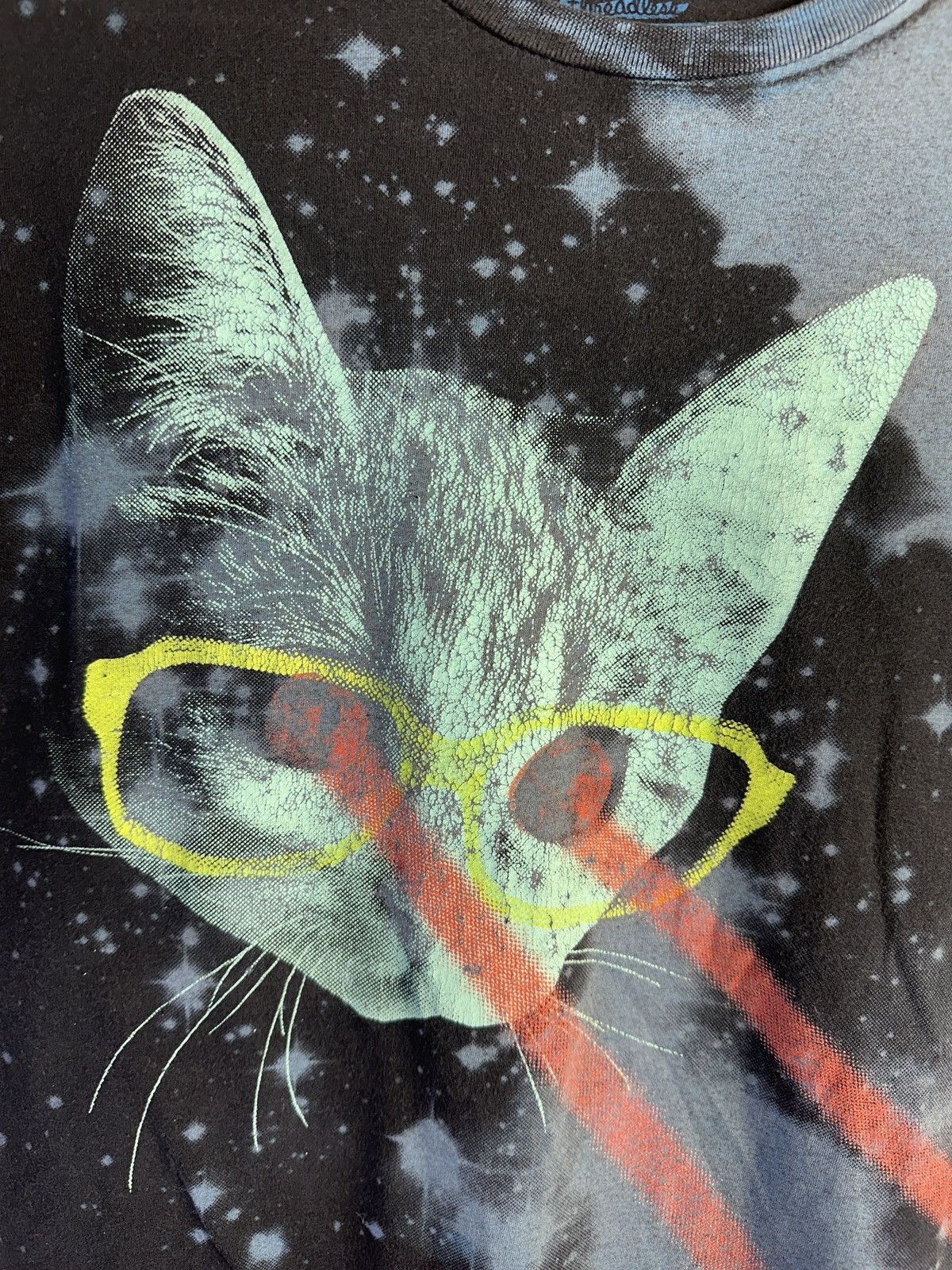 Threadless MISTER MITTENS' BIG ADVENTURE CUT & SEW t-shirt Size US L / EU 52-54 / 3 - 4 Thumbnail