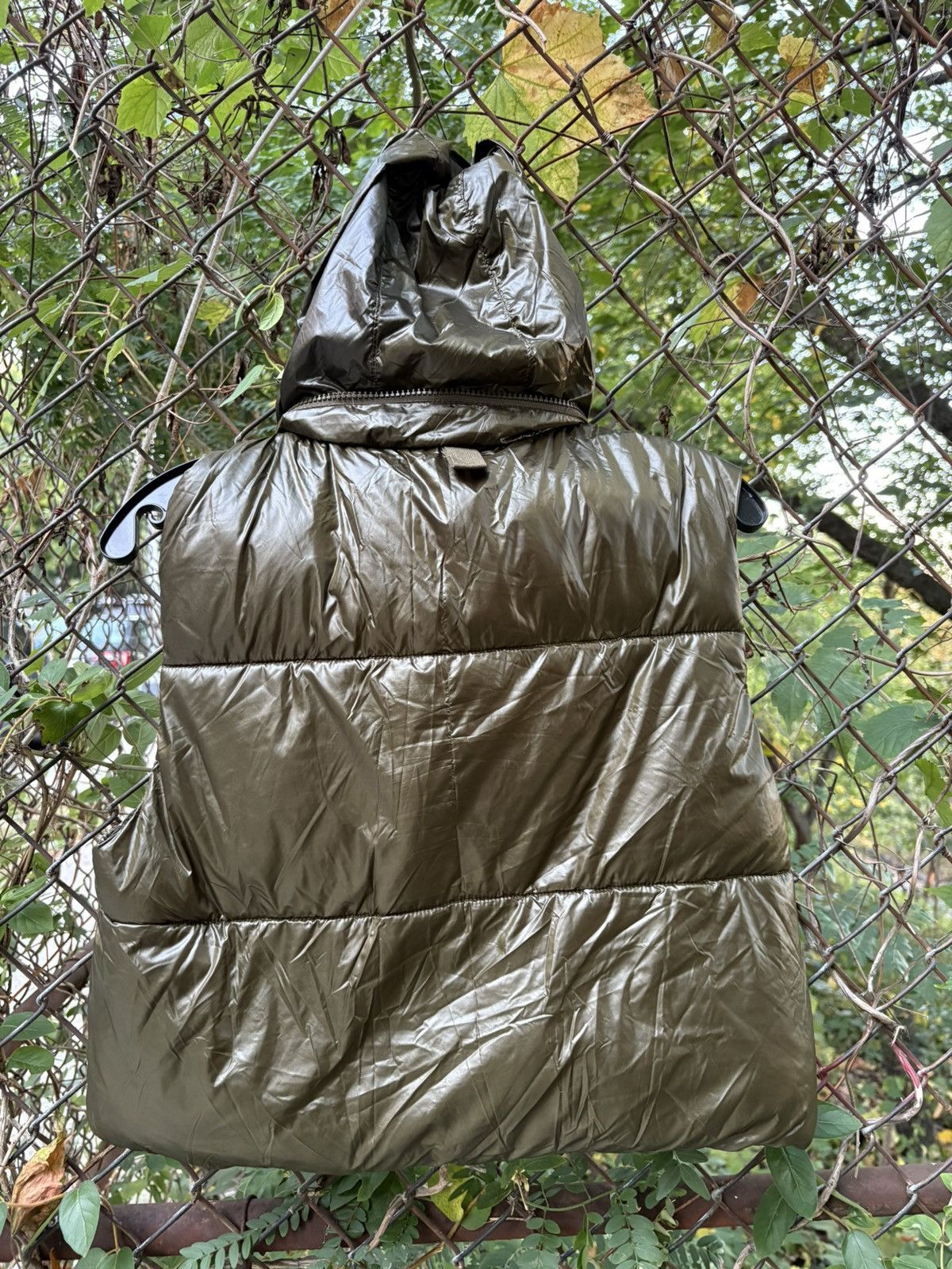 ZAPA ZARA Shiny Down Puffer Vest — Bronze Brown / Size XS Size XS / US 0-2 / IT 36-38 - 2 Thumbnail