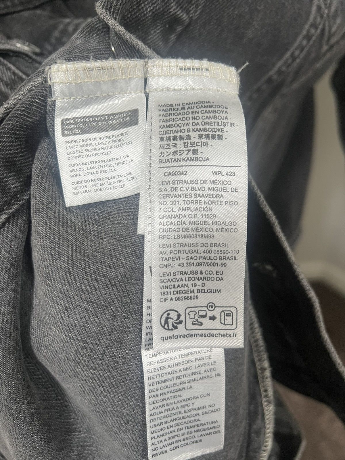 Levi's Levis’s Limited Edition “Radical Love” Denim Jacket Size US L / EU 52-54 / 3 - 6 Thumbnail