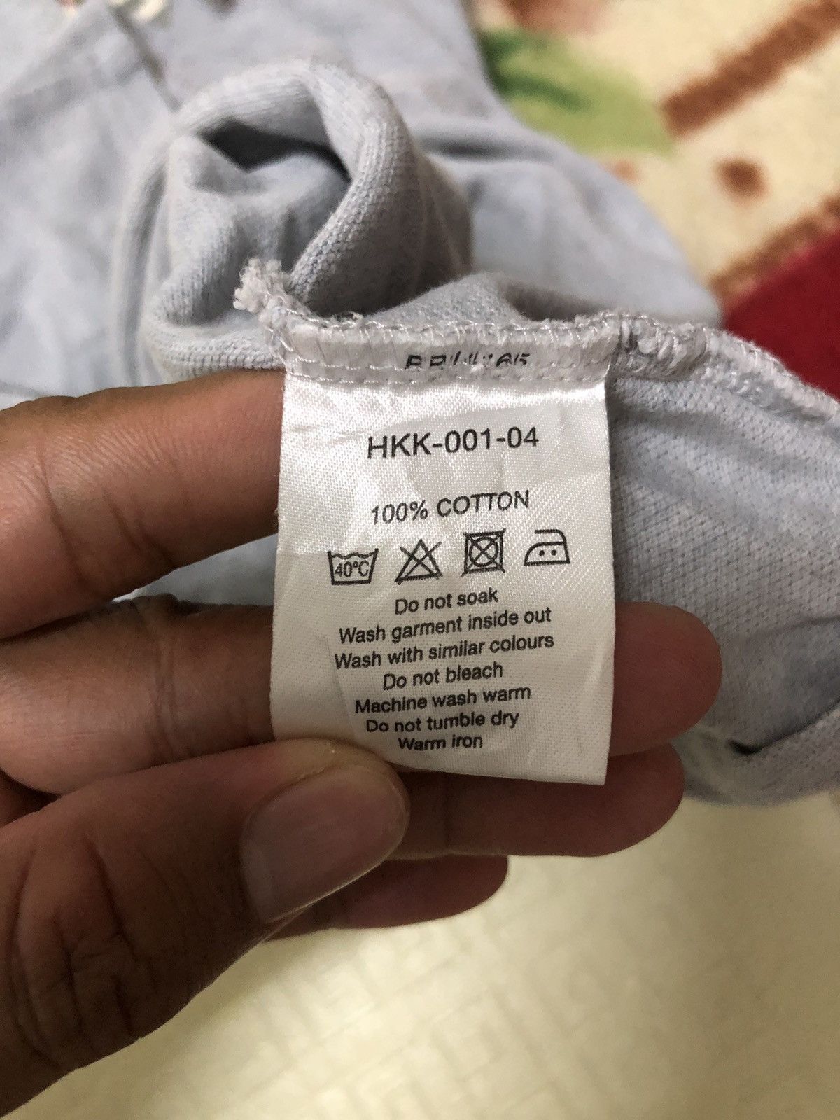 Burberry Vtg Burberry London Nova Check Embroidery Logo Polo Shirt Size US S / EU 44-46 / 1 - 11 Thumbnail