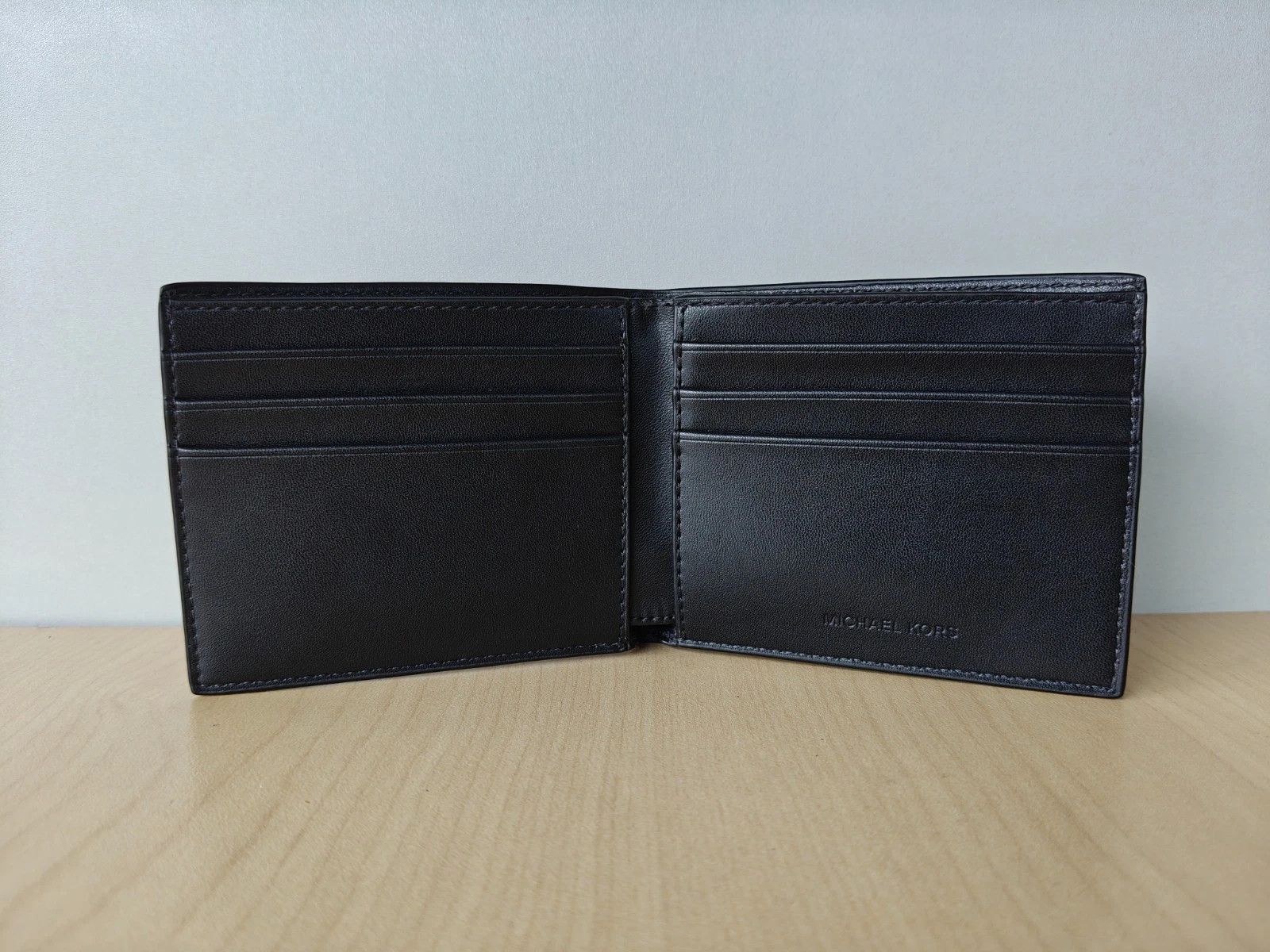 Michael Kors Michael Kors Jet Set Men’s Slim Billfold Wallet T Size ONE SIZE - 8 Thumbnail