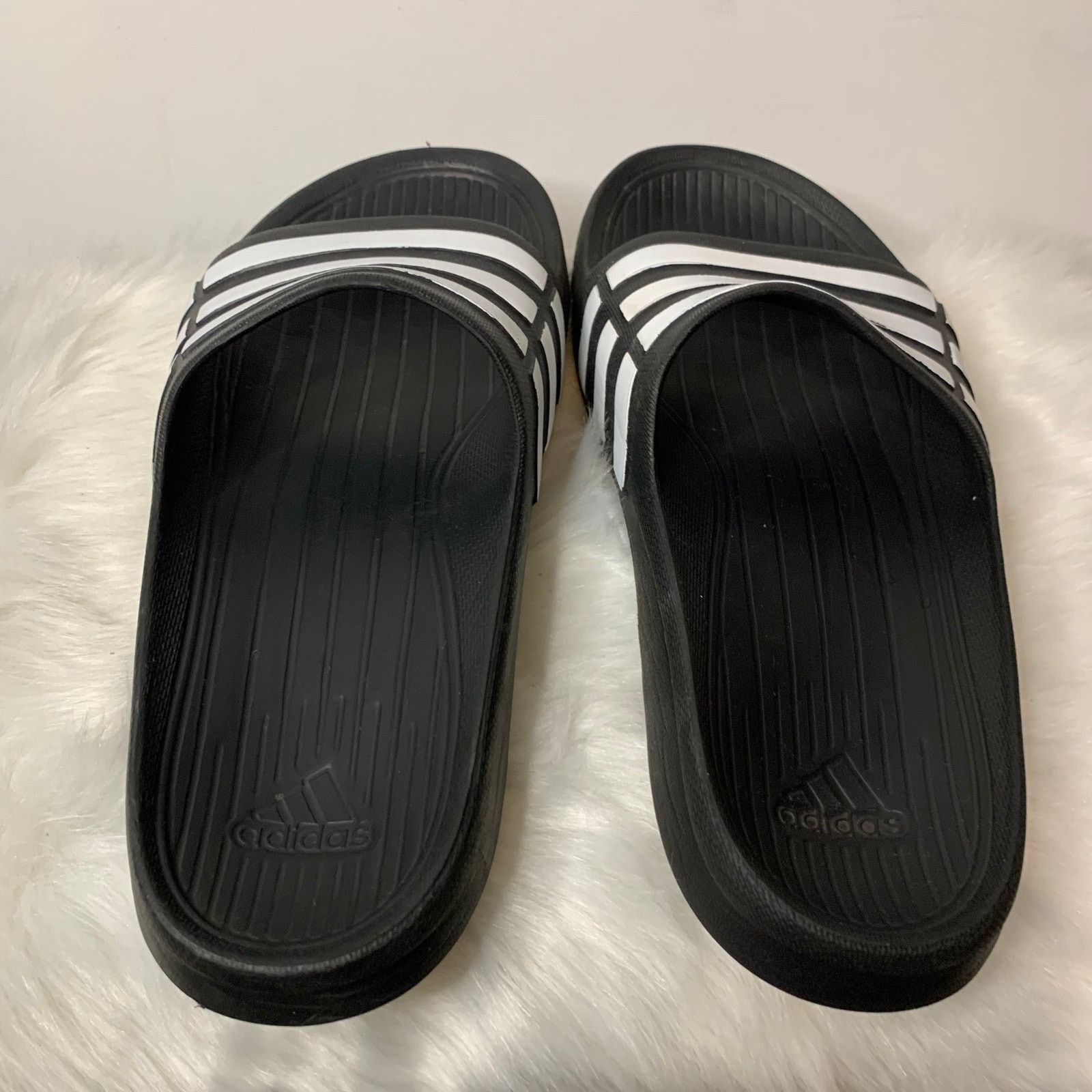 Adidas Adidas Black Sandals Women's Shoes size 5 Size US 5 / IT 35 - 6 Thumbnail