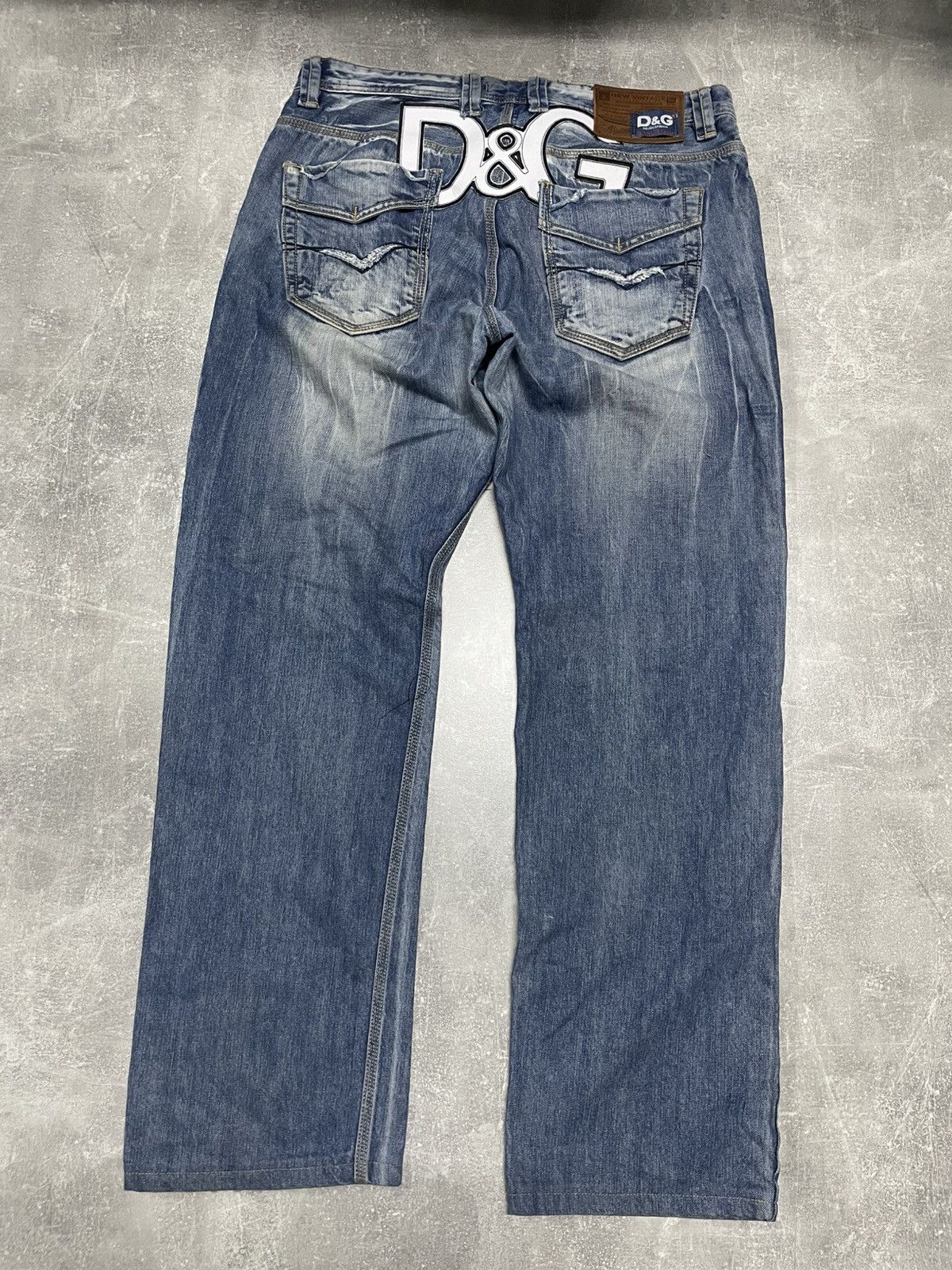 Dolce & Gabbana Rare D&G Dolce Gabbana Jeans Al Over Print Long Denim desert Size US 38 / EU 54 - 1 Thumbnail