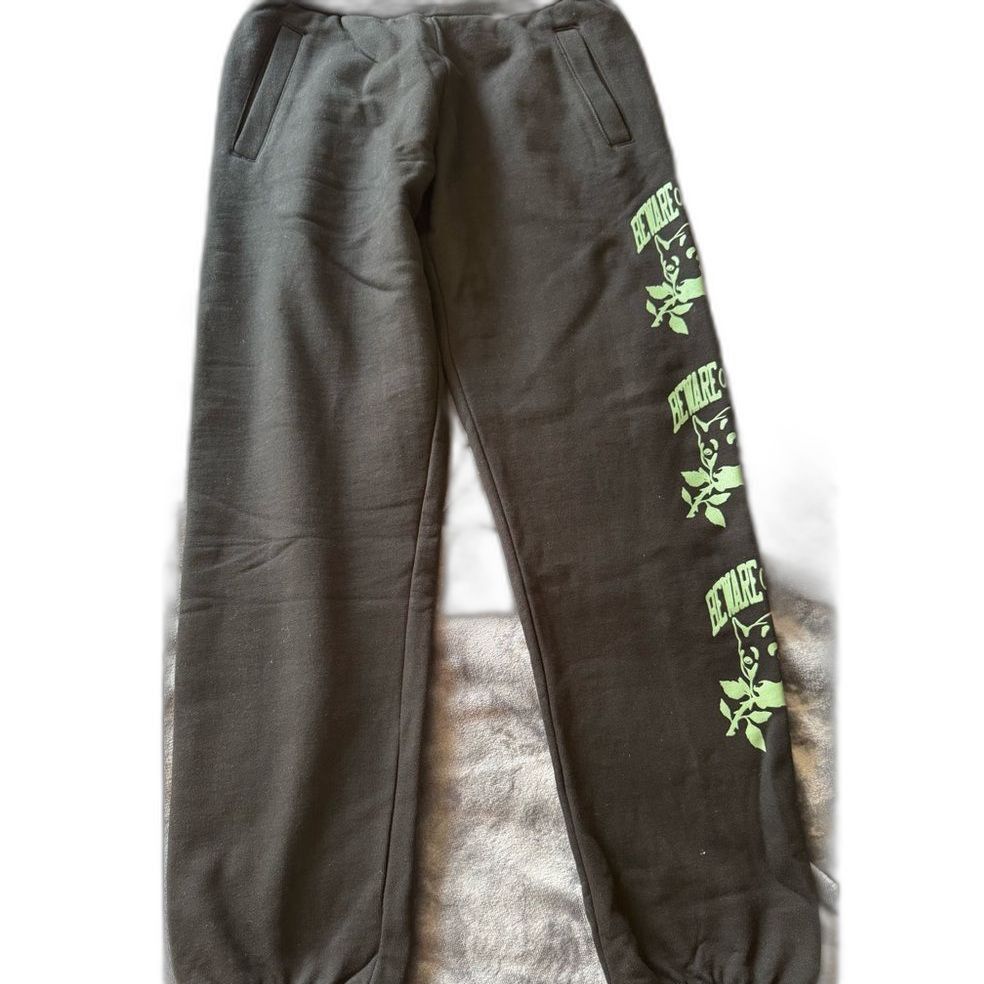 Market Market Beware of Humans Joggers – Medium – Black/Green Size US 36 / EU 52 - 2 Thumbnail