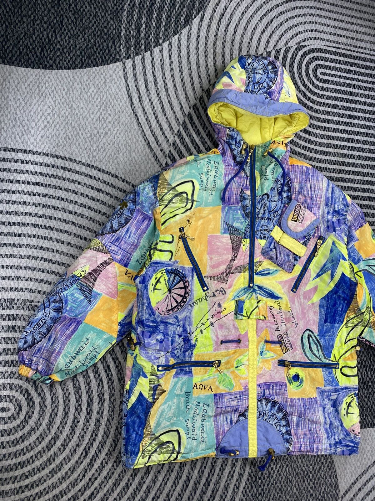 Descente Vintage Descente Multicolour Abstract Print Ski Jacket Size US XL / EU 56 / 4 - 3 Thumbnail