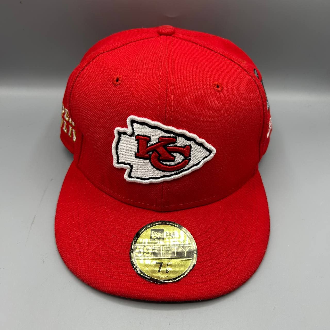 New Era Kansas City Chiefs Hat Men 7 7/8 Super Bowl NFL Fitted Cap Size ONE SIZE - 1 Thumbnail