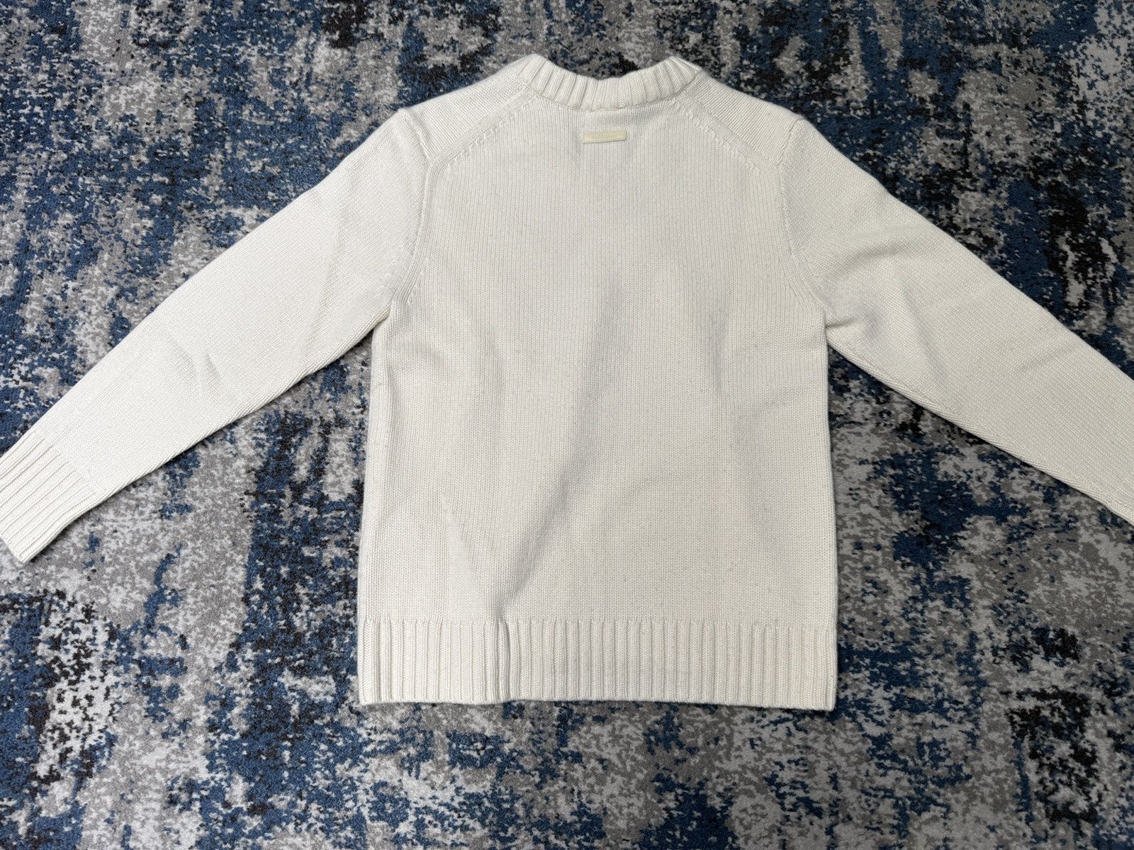 Calvin Klein Calvin klein white v neck sweater Size US XS / EU 42 / 0 - 2 Thumbnail