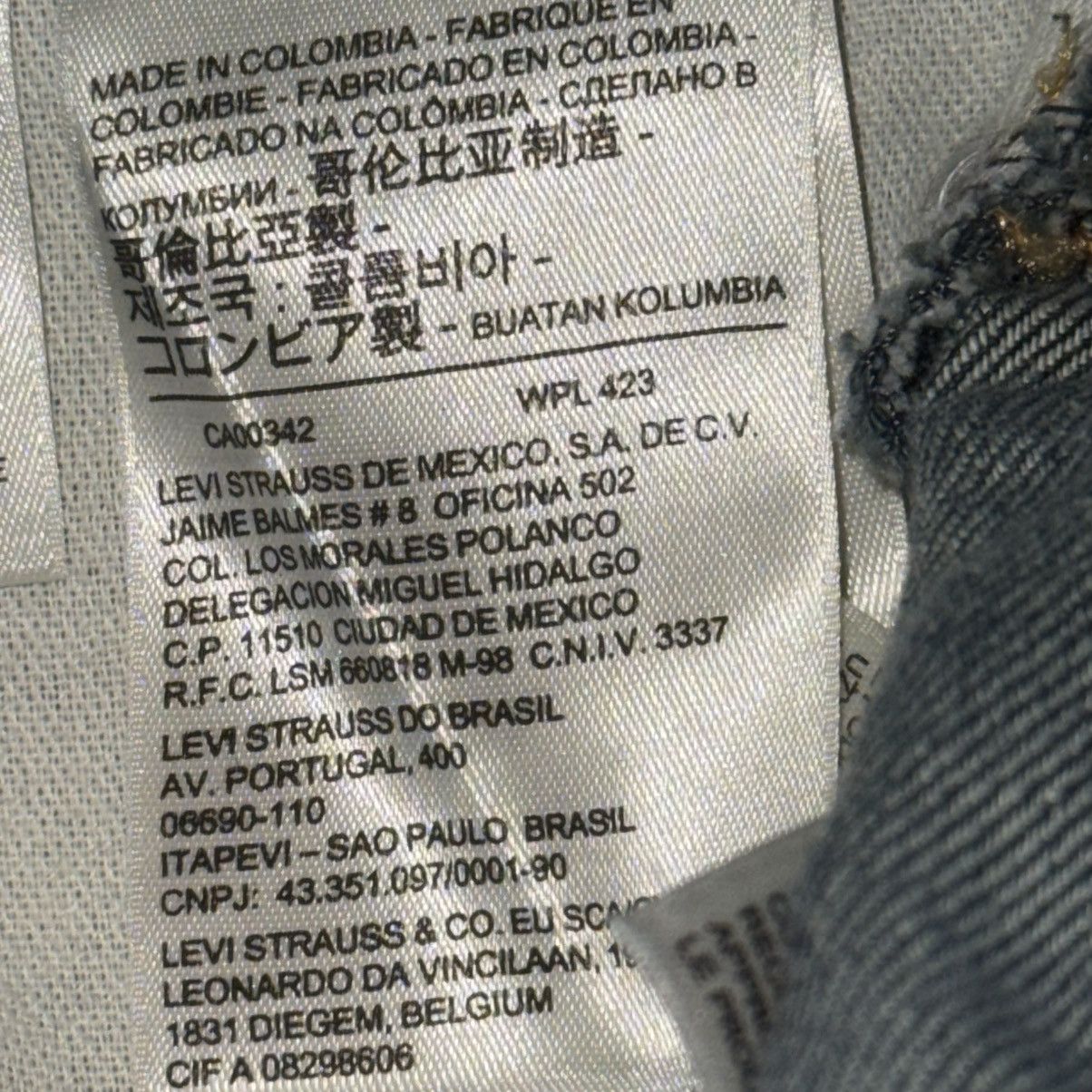 Levi's Levi’s 511 Slim Fit dark wash jeans 33/30 Size US 33 - 7 Thumbnail