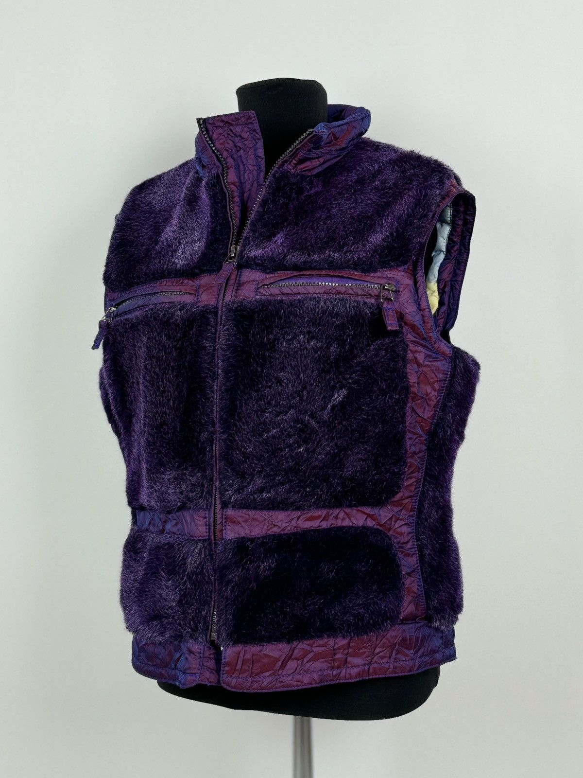 JET SET Vintage Jet Set Faux Fur Vest Made in Italy Size XS / US 0-2 / IT 36-38 - 1 Thumbnail