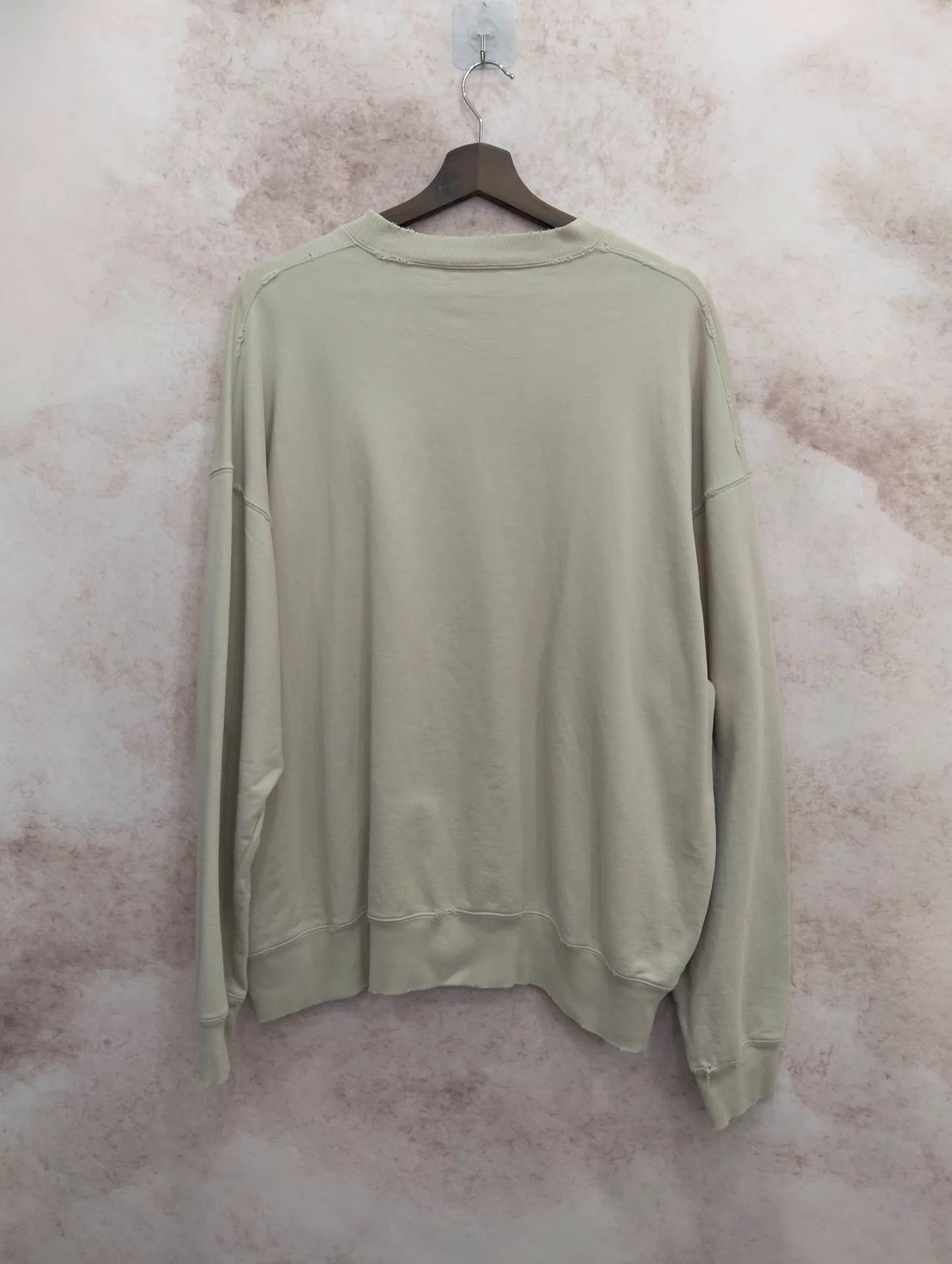 Balenciaga Balenciaga Year of the Tiger Embroidered Fleece Crewneck M Size US M / EU 48-50 / 2 - 2 Thumbnail