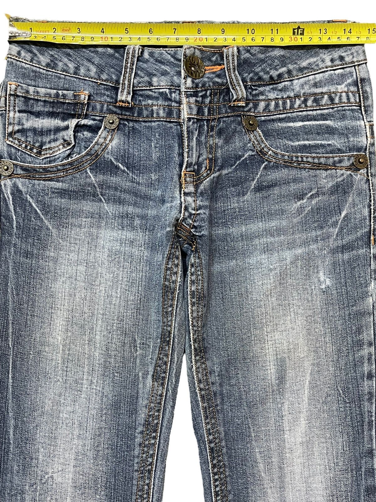 Hysteric Glamour Vintage Japanese Brand Faded Wash Style Flare Jeans Size US 29 - 11 Thumbnail