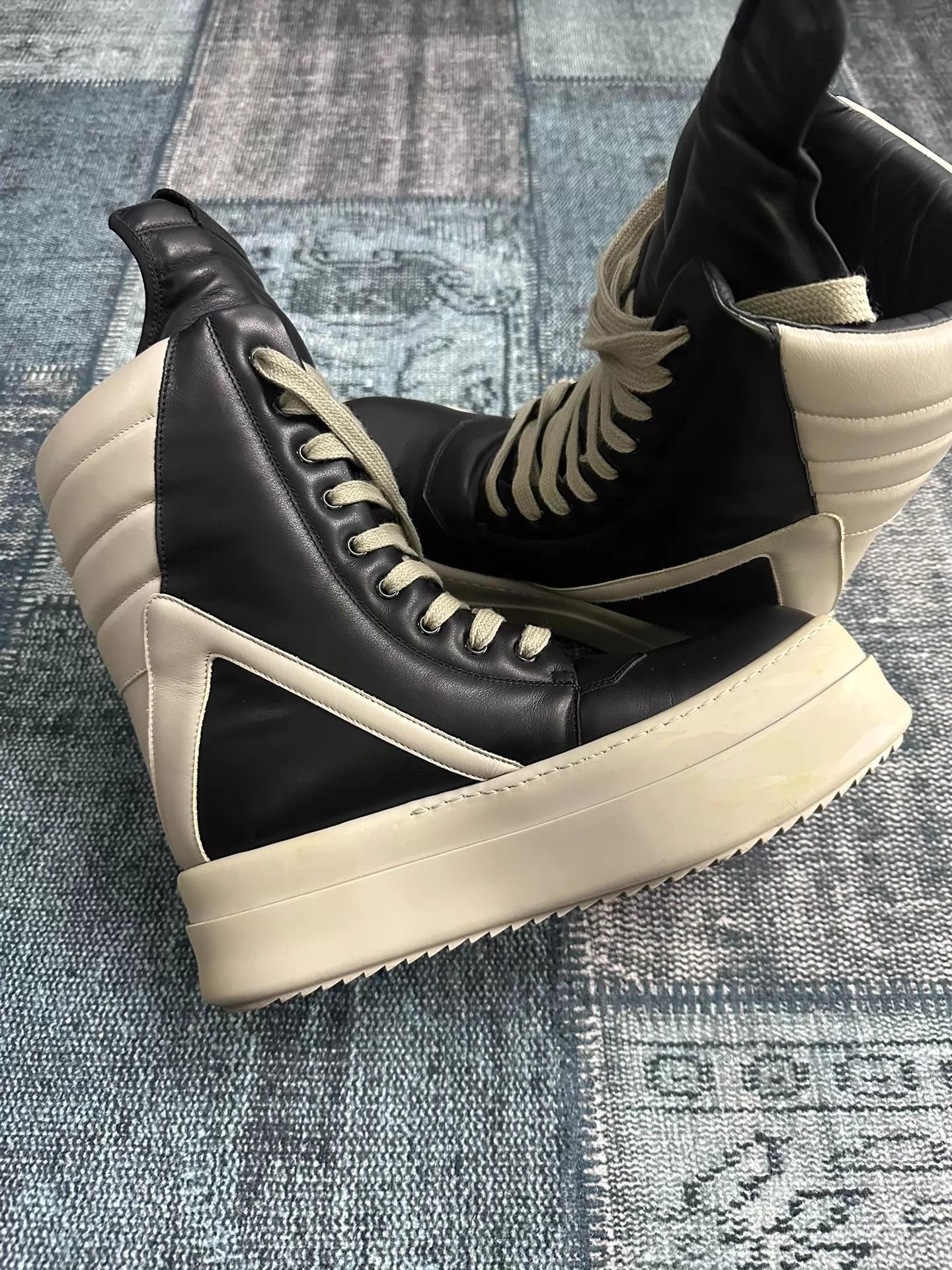 Rick Owens Rick Owens Mega High Top Black & Gray Triangular 42 Size US 9 / EU 42 - 2 Thumbnail