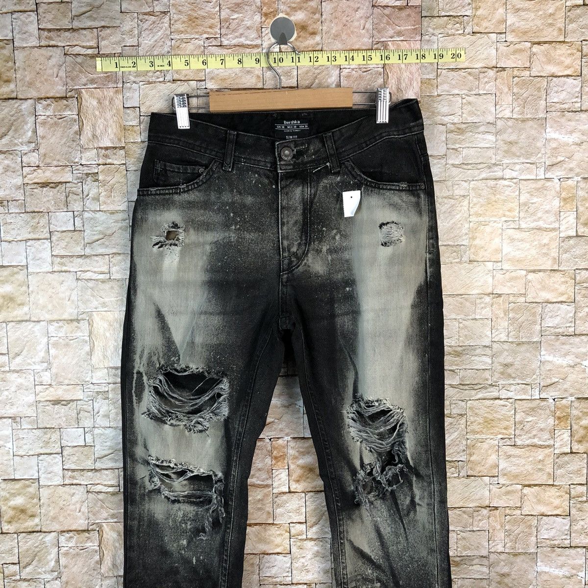 Japanese Brand Bershka Black faded ripped Distressed Denim Pants #A971 Size US 29 - 2 Thumbnail