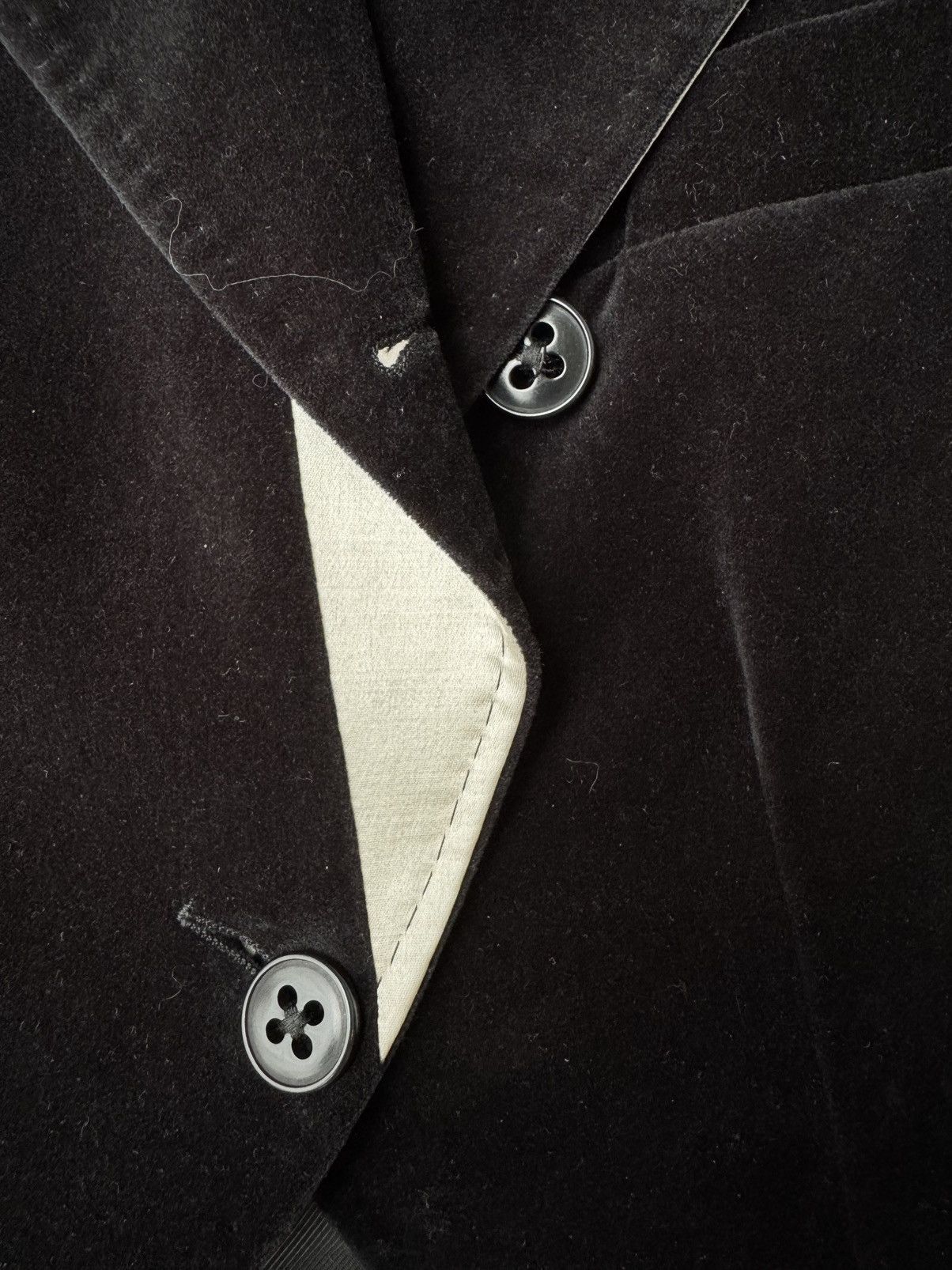 Ann Demeulemeester Ann Demeulemeester AW06 White Trim Velvet Cropped Blazer Size XS / US 0-2 / IT 36-38 - 2 Thumbnail