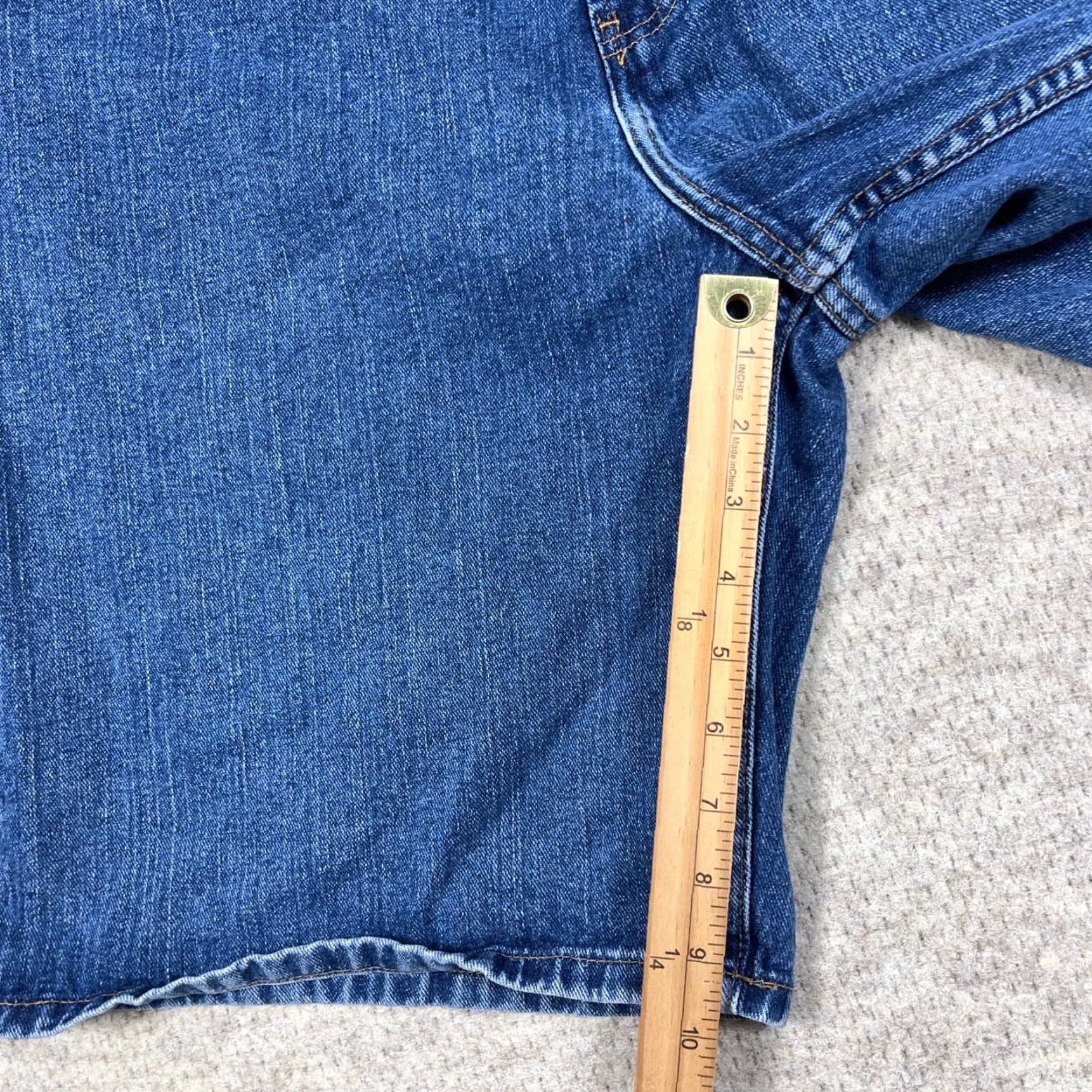 Tommy Hilfiger VINTAGE Tommy Hilfiger Denim Shorts Men 38 Blue Baggy Jorts Relaxed Fit Bermuda 90s Hip Hop Grunge Classic Size US 38 / EU 54 - 5 Thumbnail