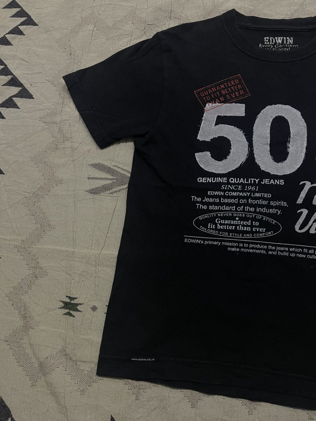 Edwin 2000s EDWIN 505 BIG PRINT FADED TSHIRT Size US M / EU 48-50 / 2 - 3 Thumbnail